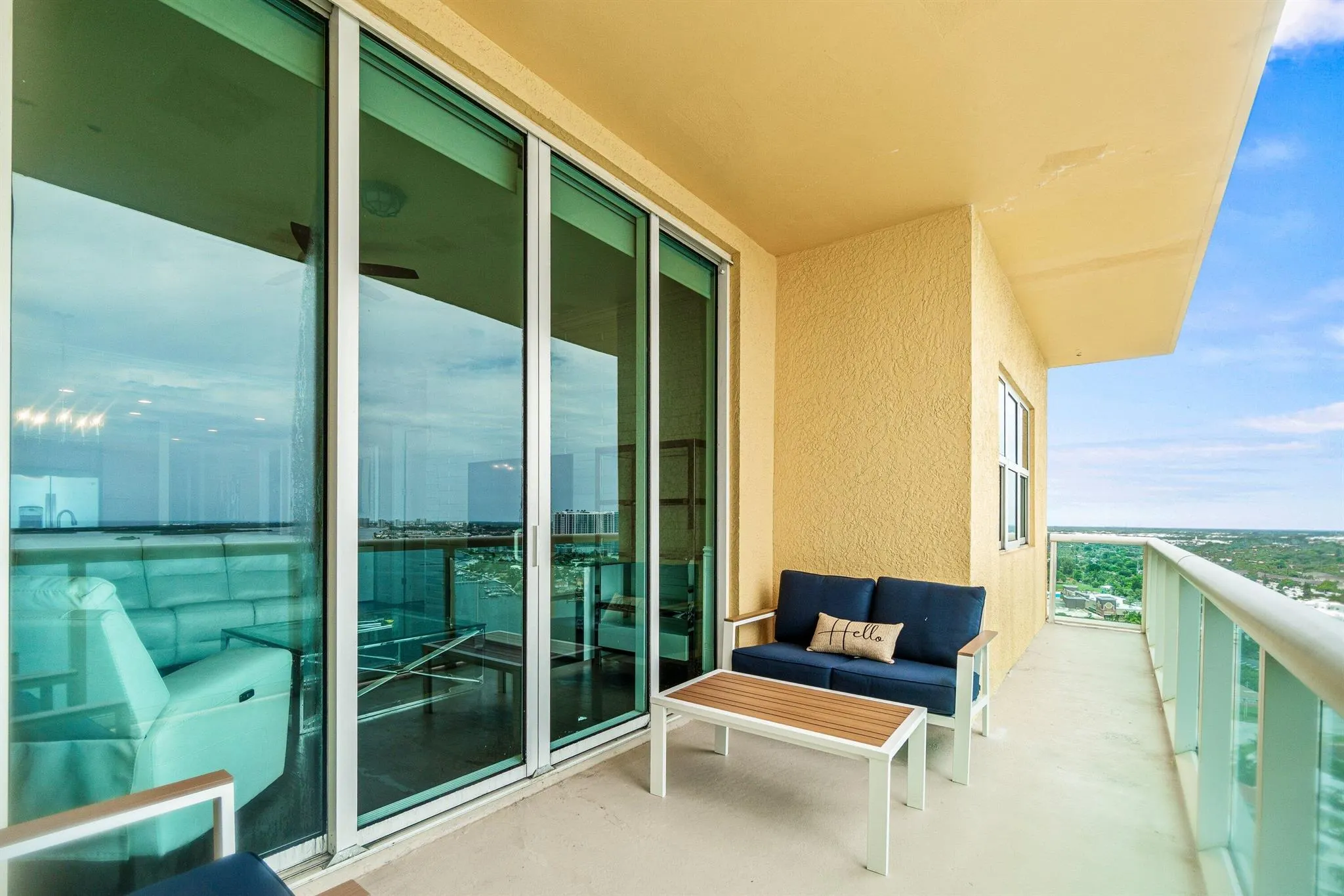 2650 Lake Shore Drive, #2403