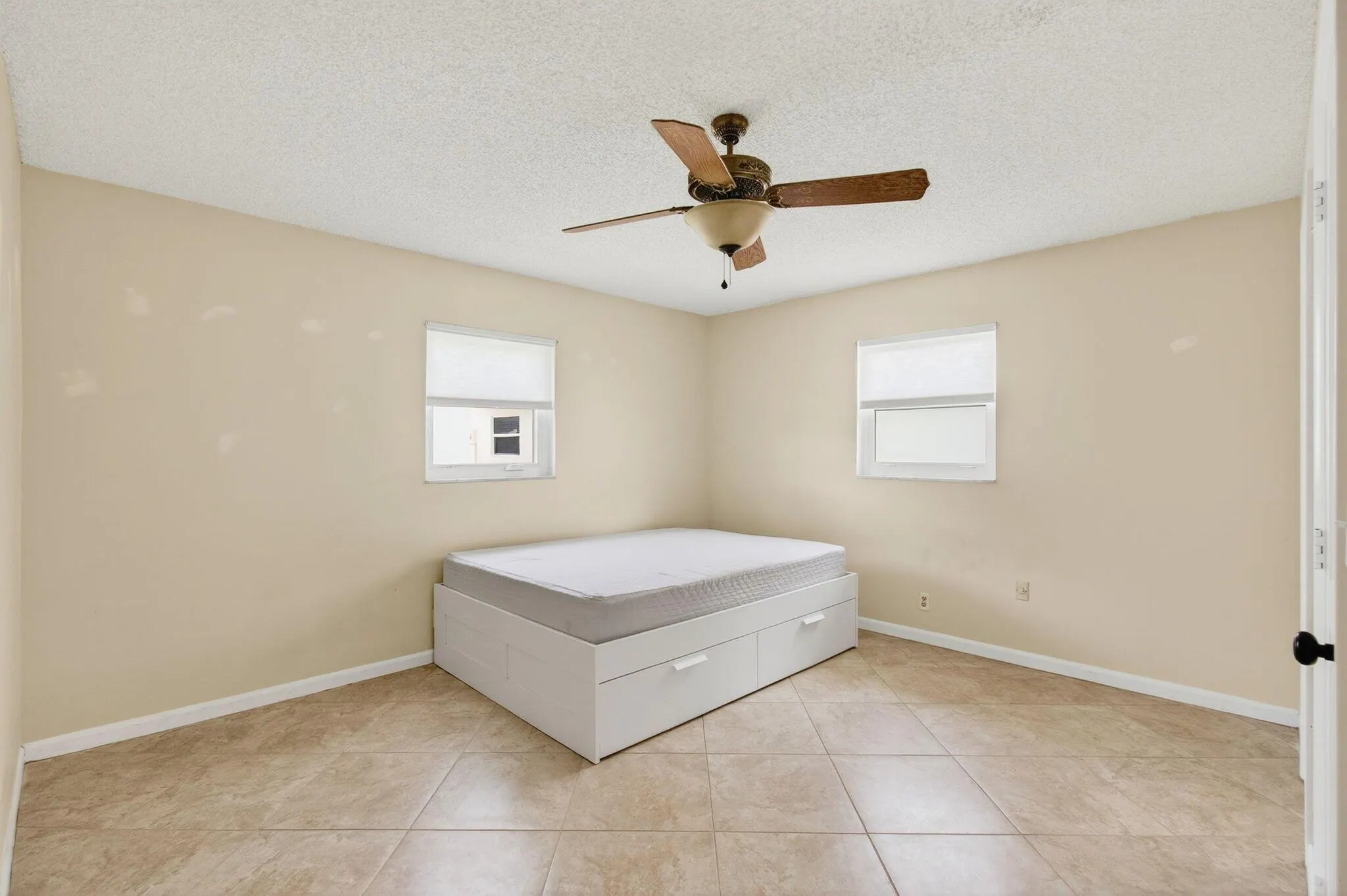 710 SW 16th Street