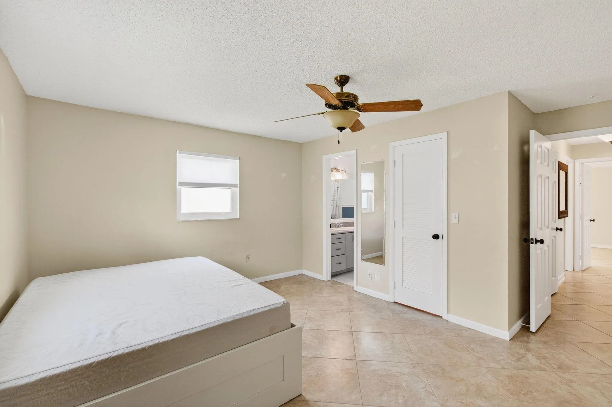 710 SW 16th Street