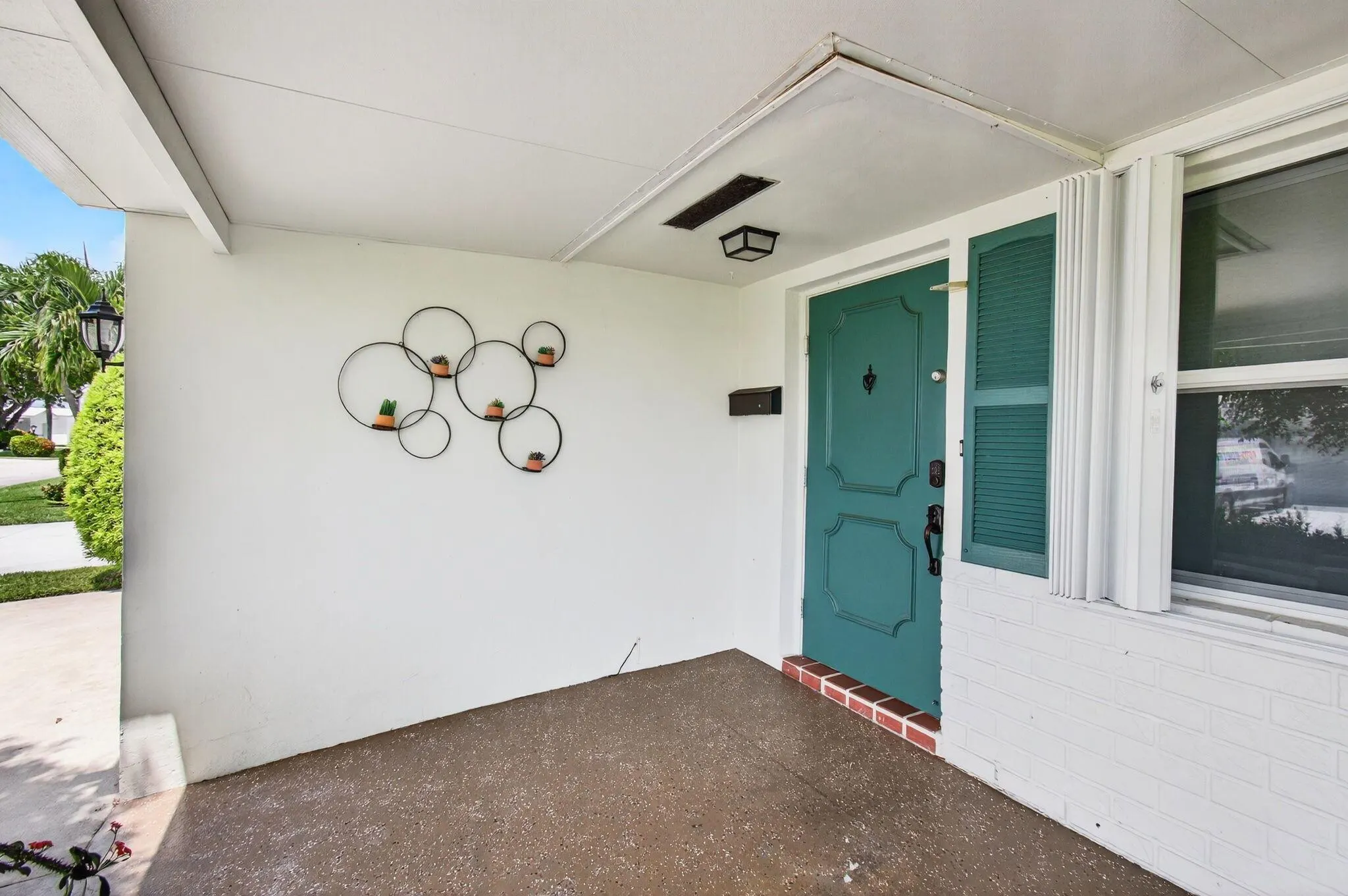710 SW 16th Street