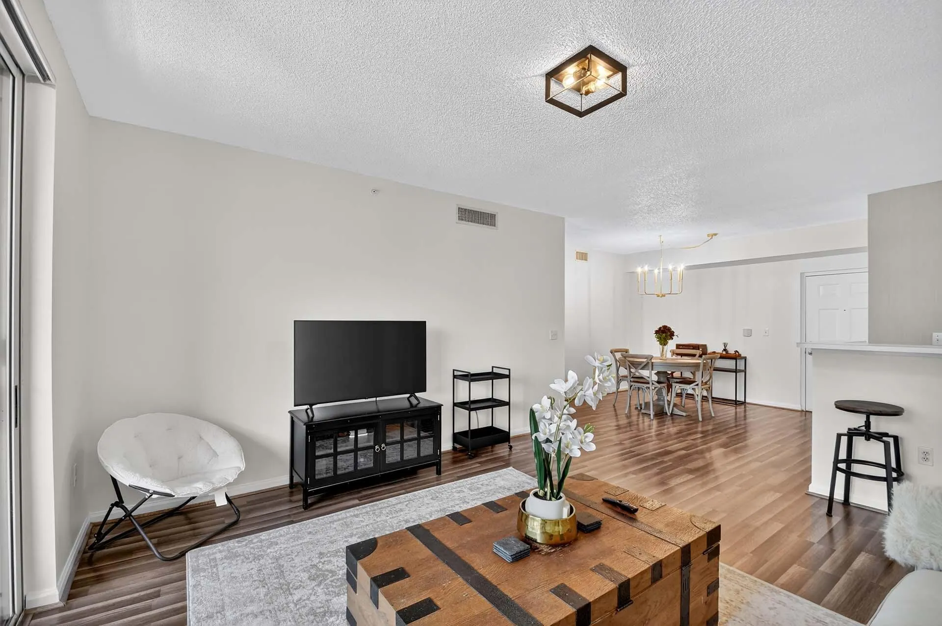 11740 Saint Andrews Place, #206