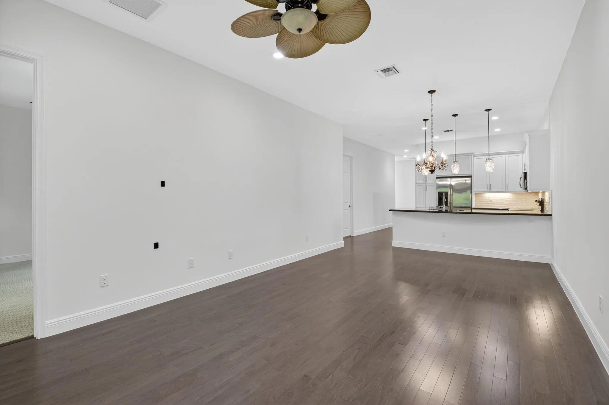 14907 Amerina Way
