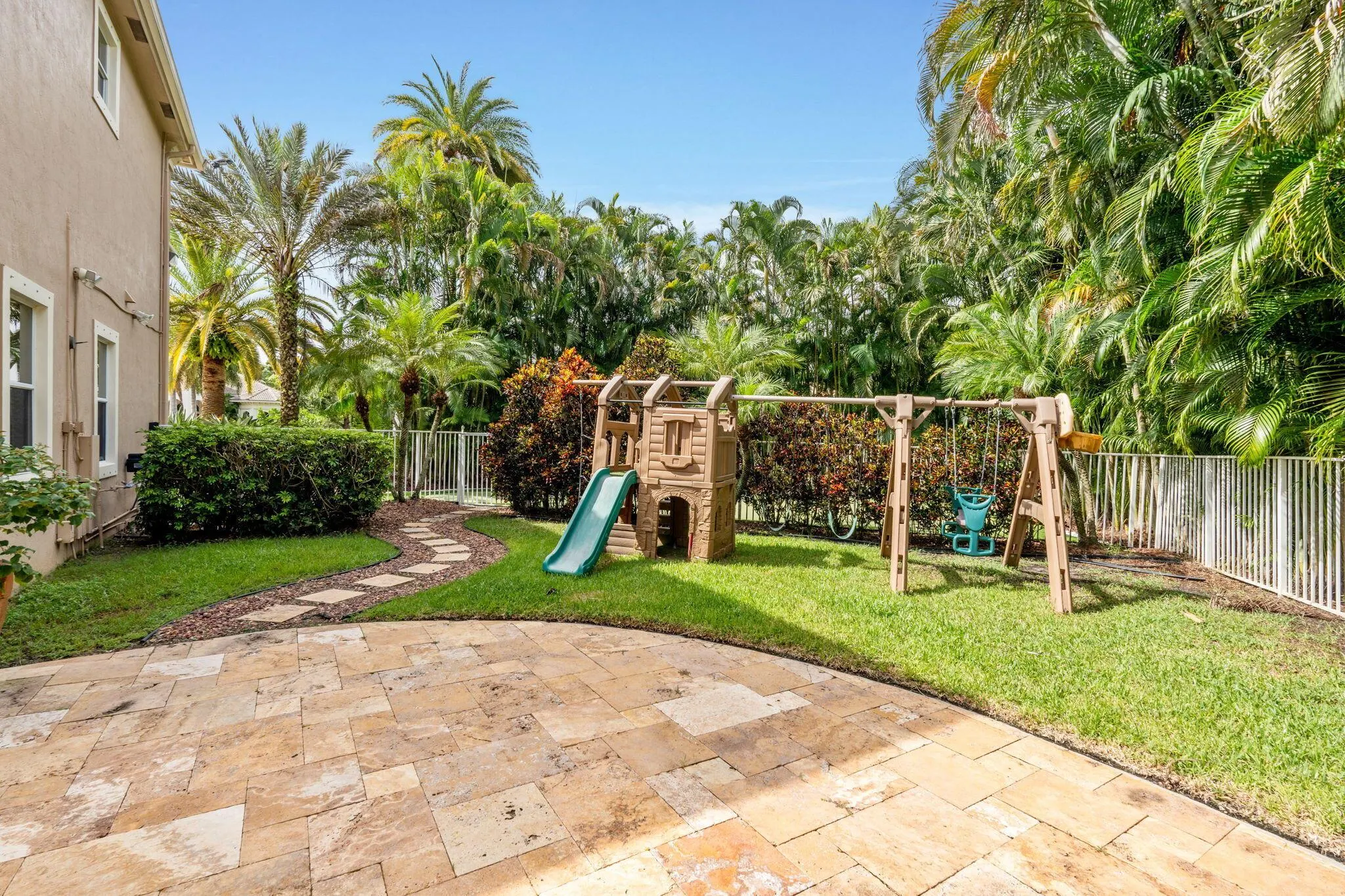 12442 Equine Lane