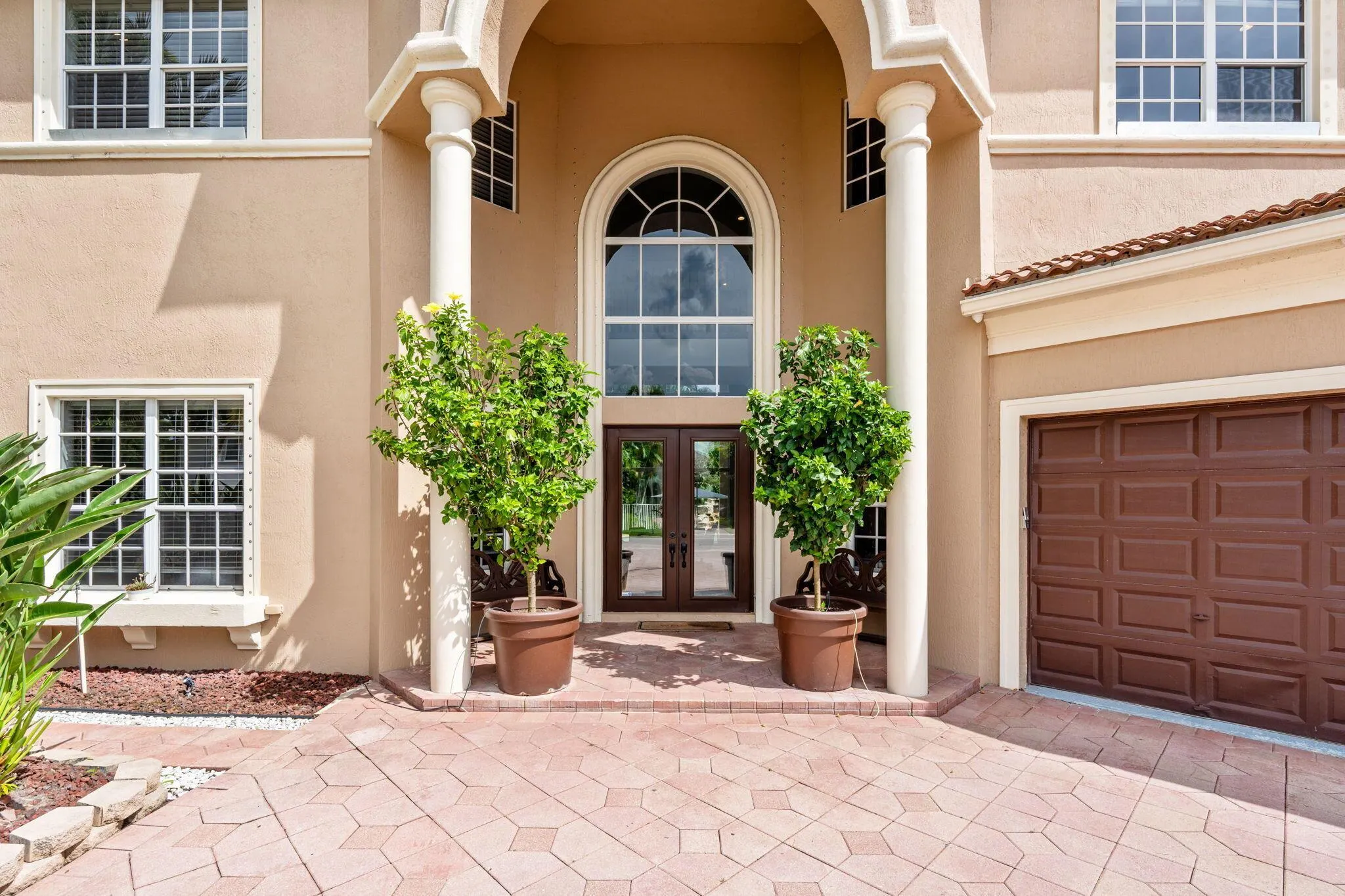12442 Equine Lane