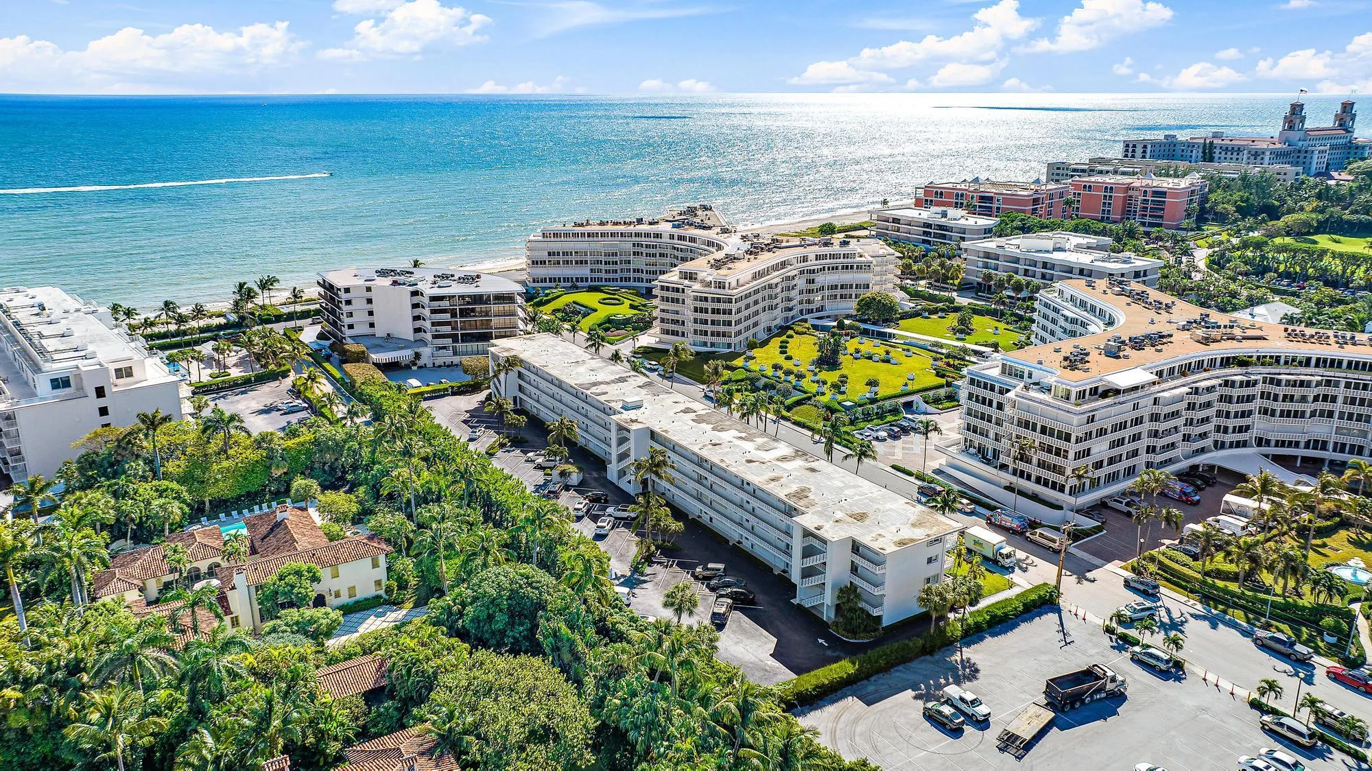 139 Sunrise Avenue, #306