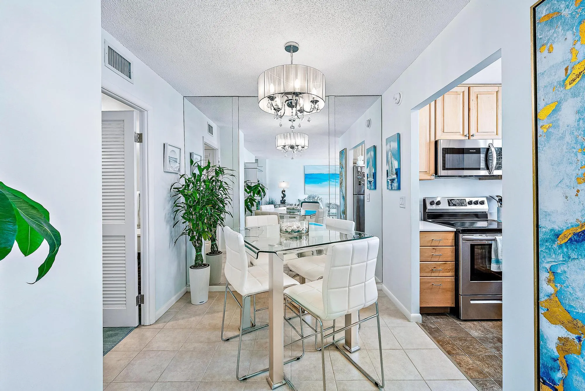 139 Sunrise Avenue, #306