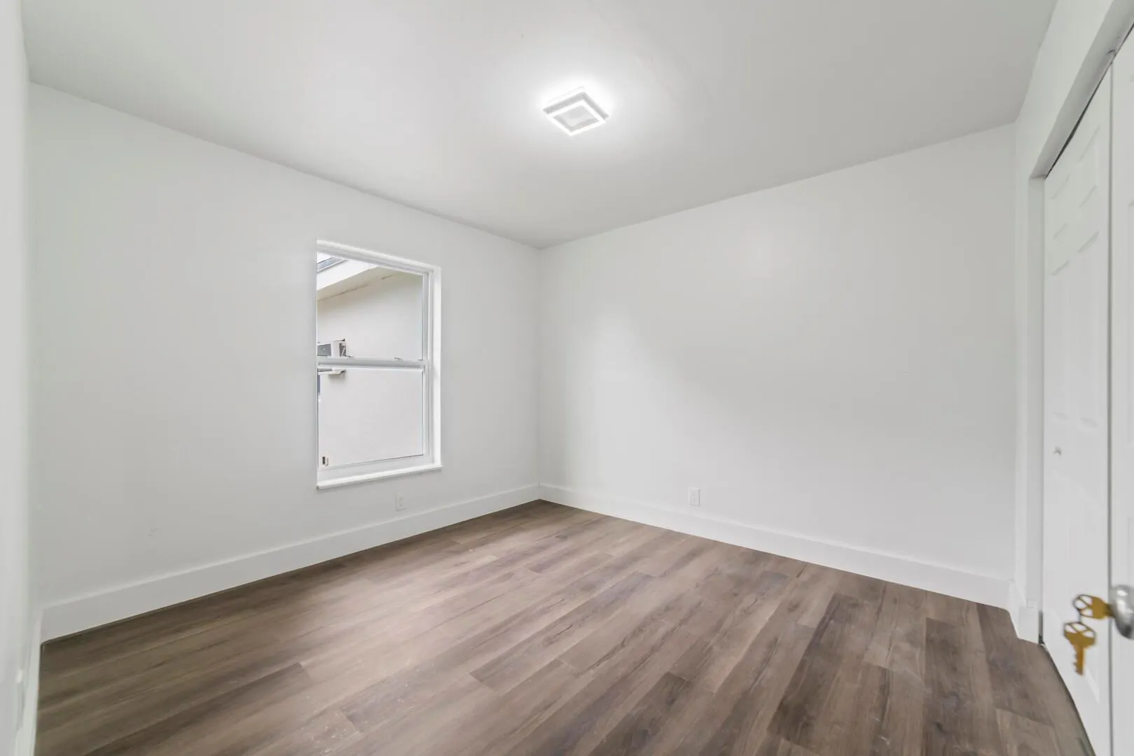 2961 NW 26th Street NW