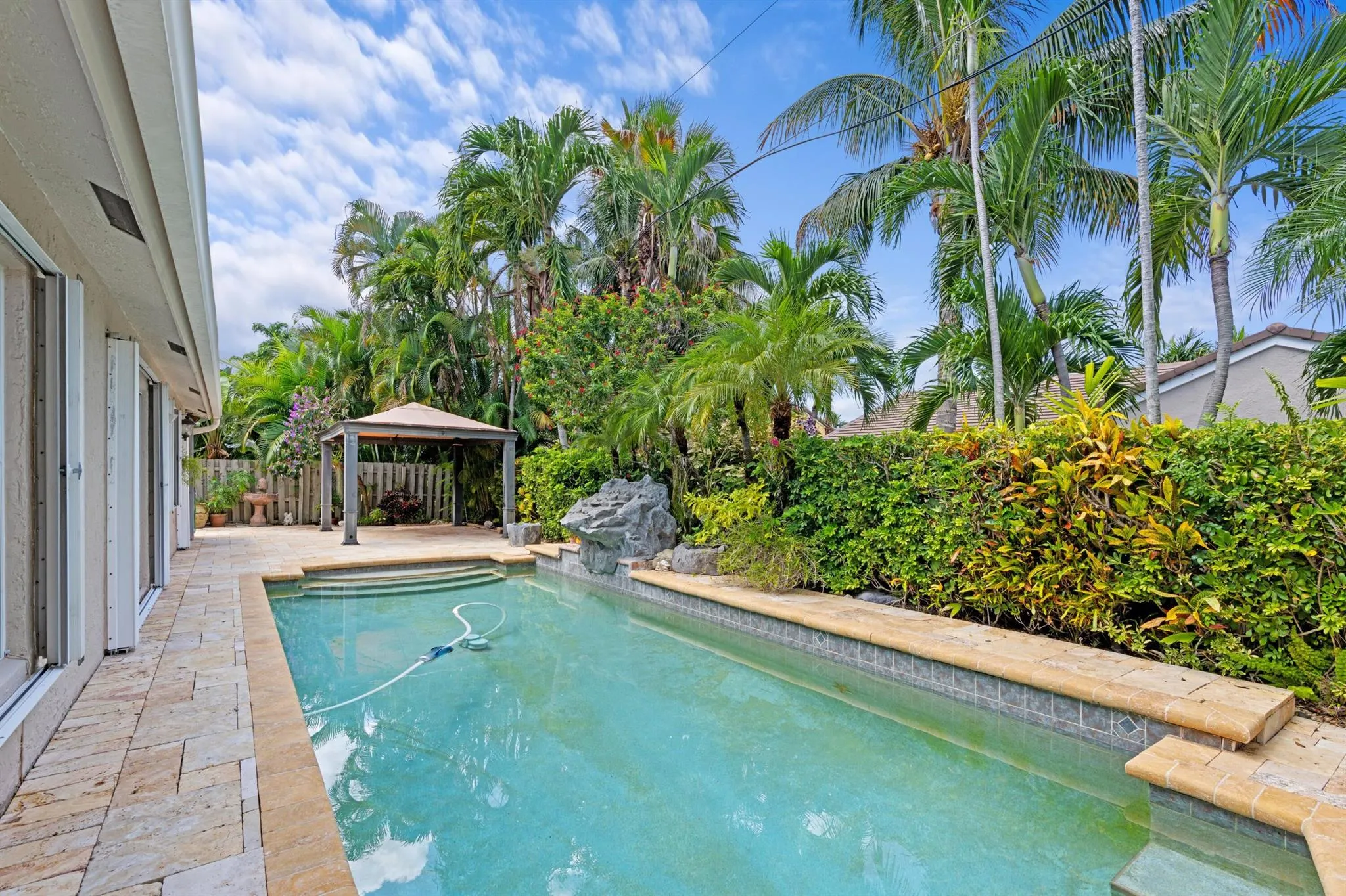 7463 W Country Club Boulevard