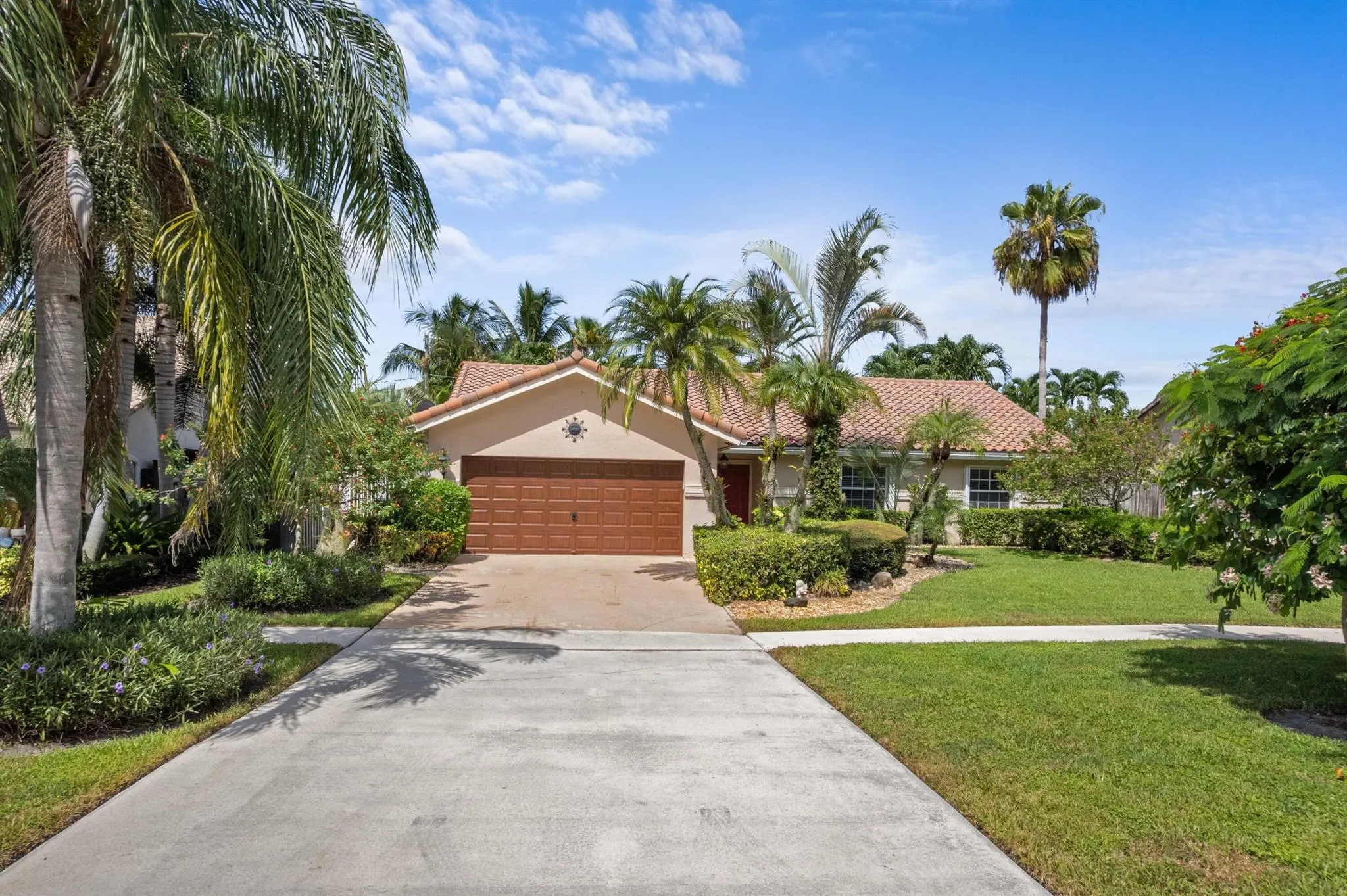 7463 W Country Club Boulevard