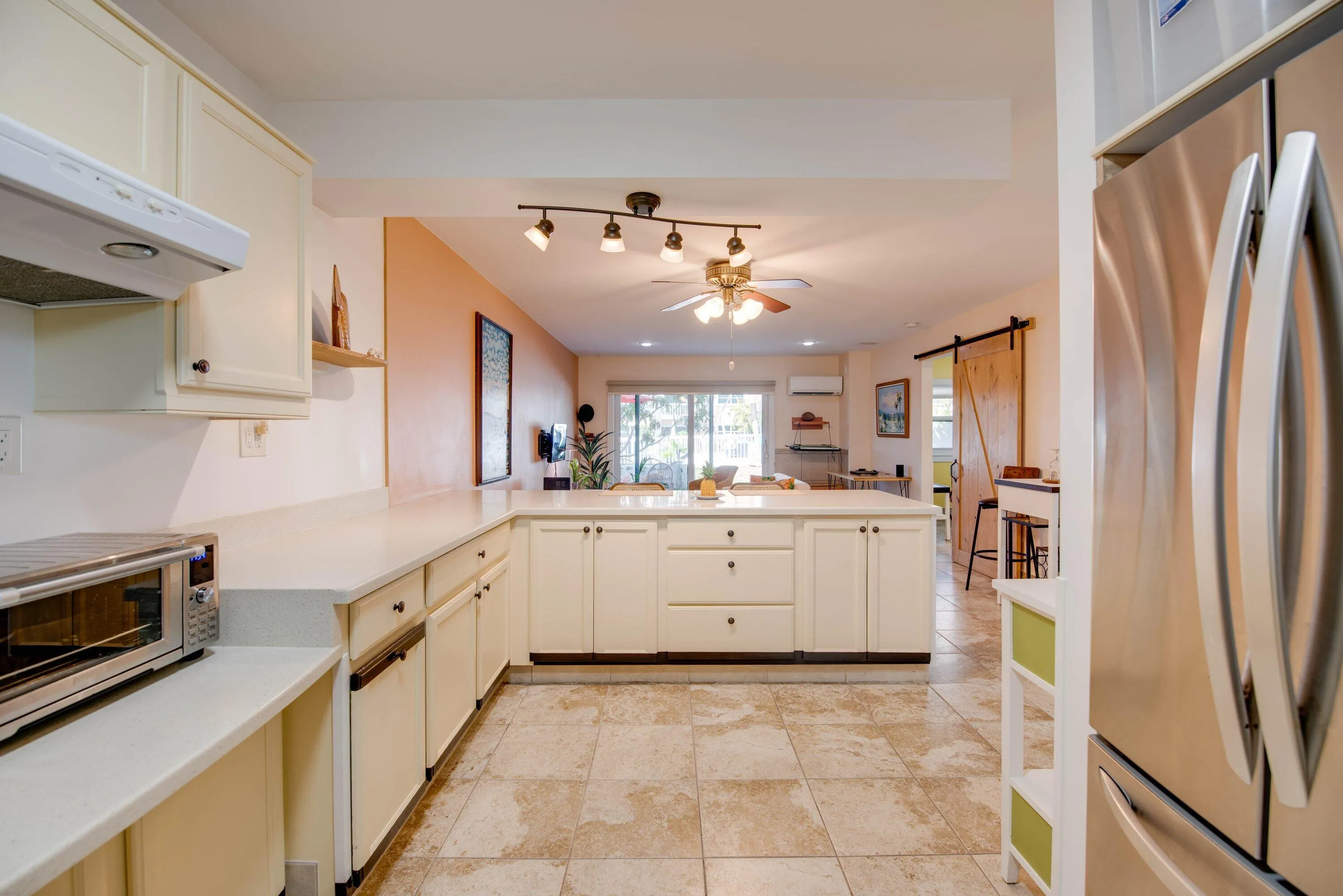 2601 S Roosevelt Boulevard, #107b