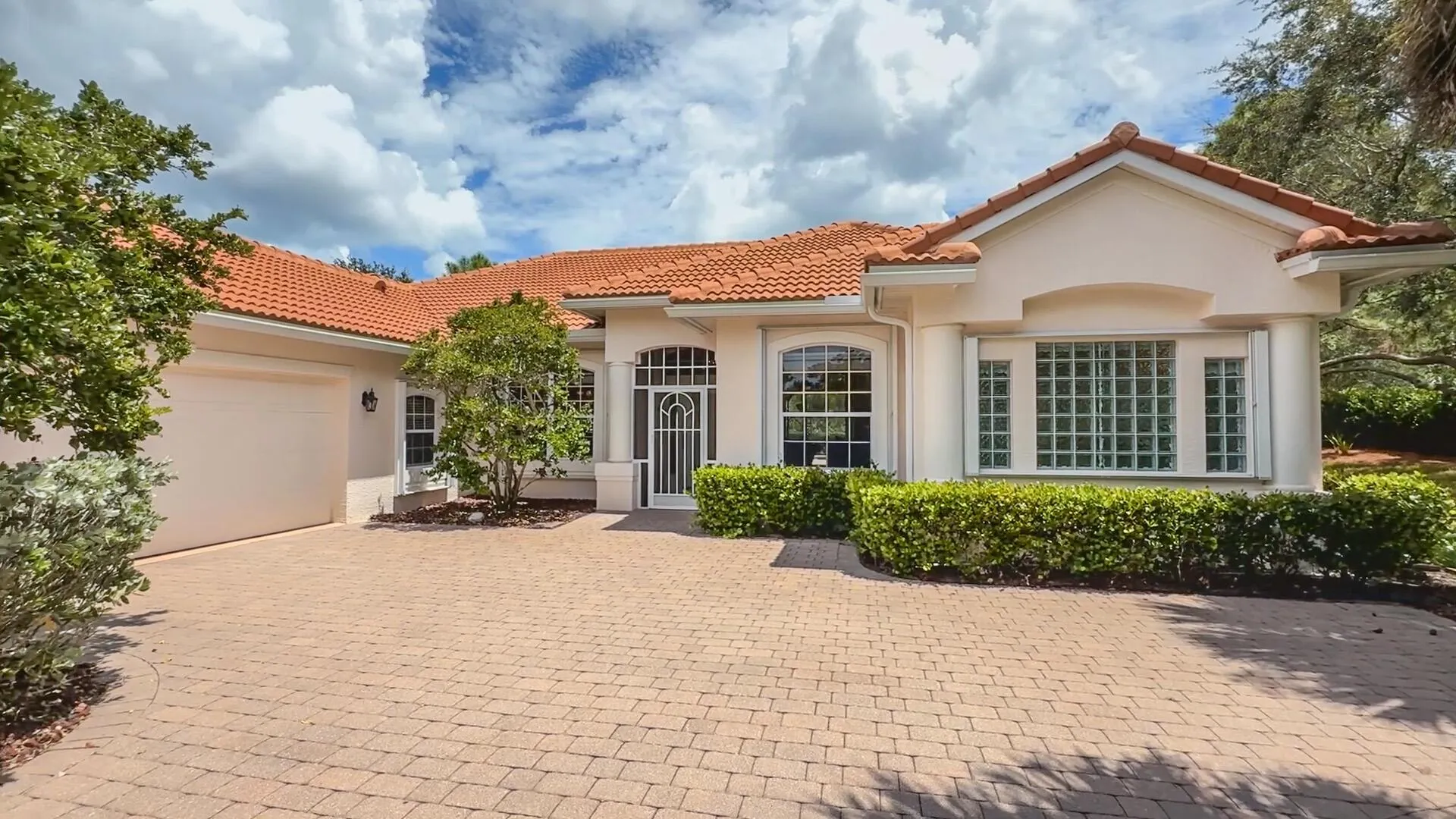4629 NW Royal Oak Drive