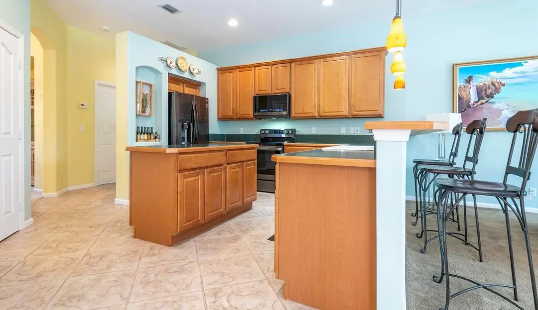 4629 NW Royal Oak Drive