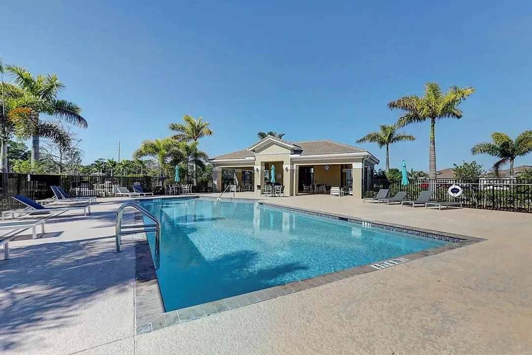 4629 NW Royal Oak Drive