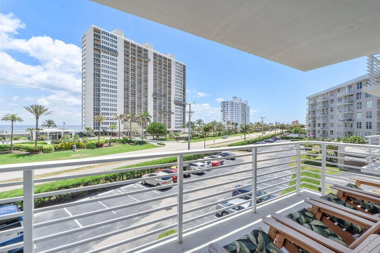 2851 S Ocean Boulevard, #3a