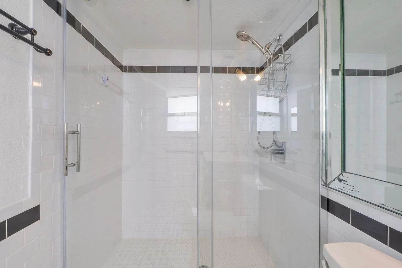 2851 S Ocean Boulevard, #3a