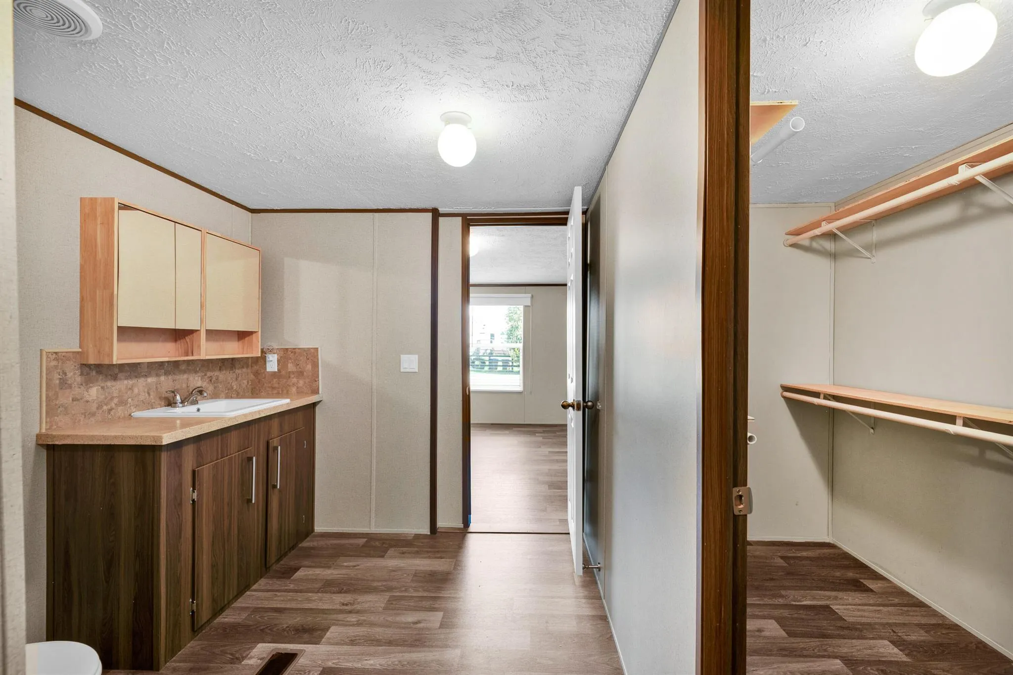 9396 Luna Drive