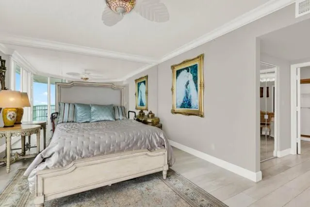 8600 S Ocean Drive, #902