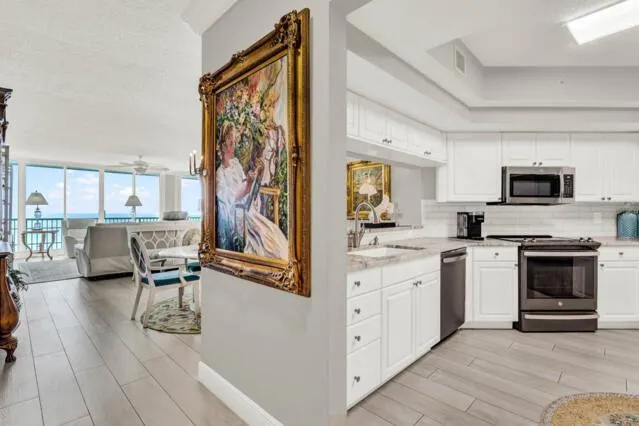 8600 S Ocean Drive, #902
