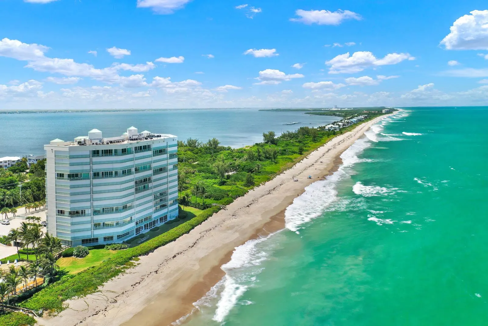 8600 S Ocean Drive, #902