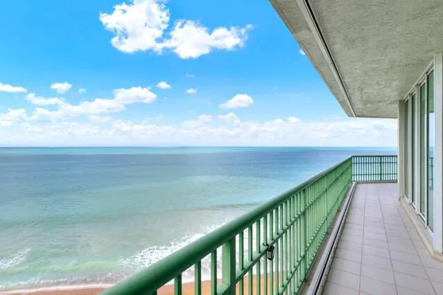 8600 S Ocean Drive, #902
