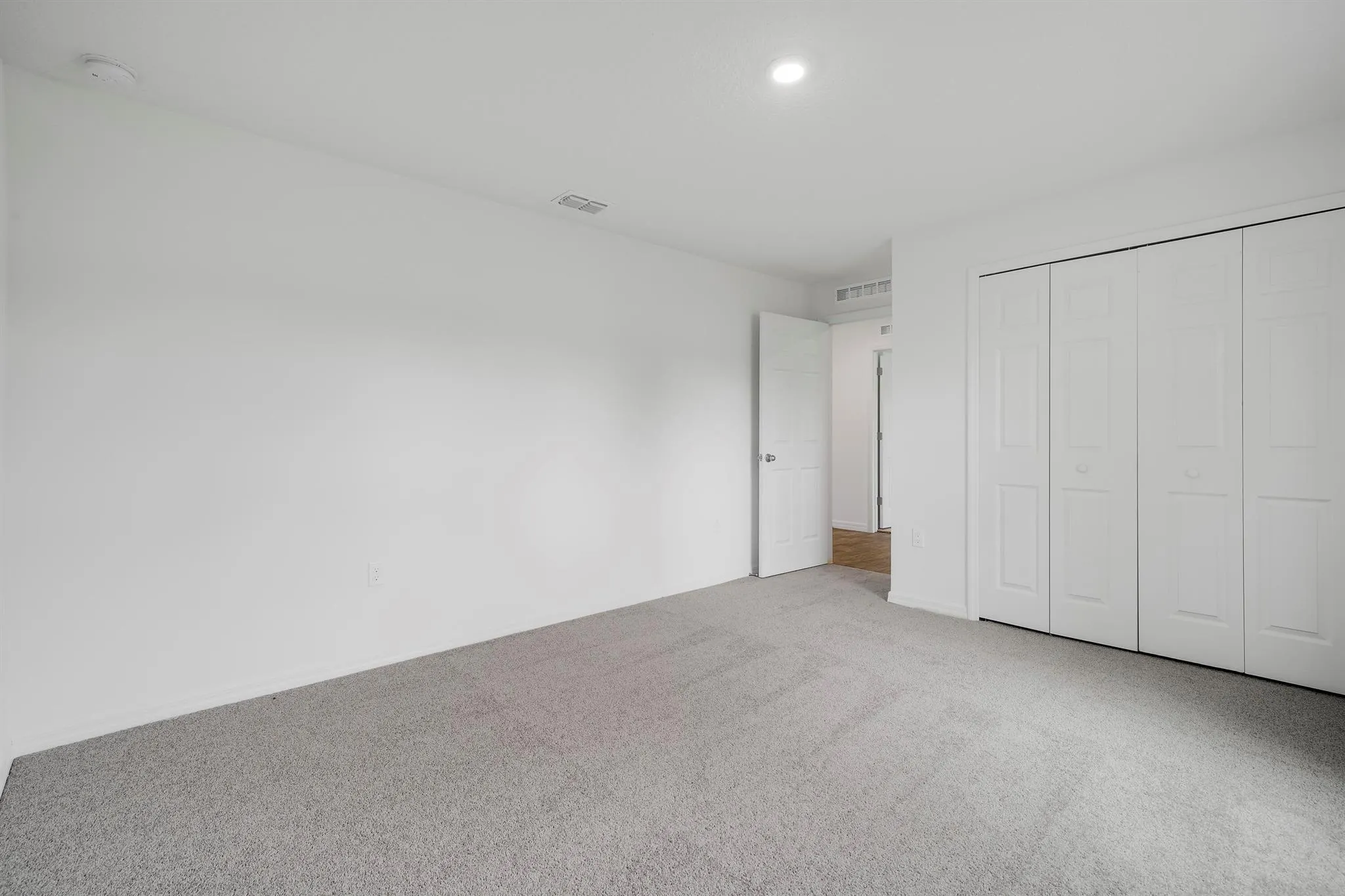 438 SW Meadow Terrace