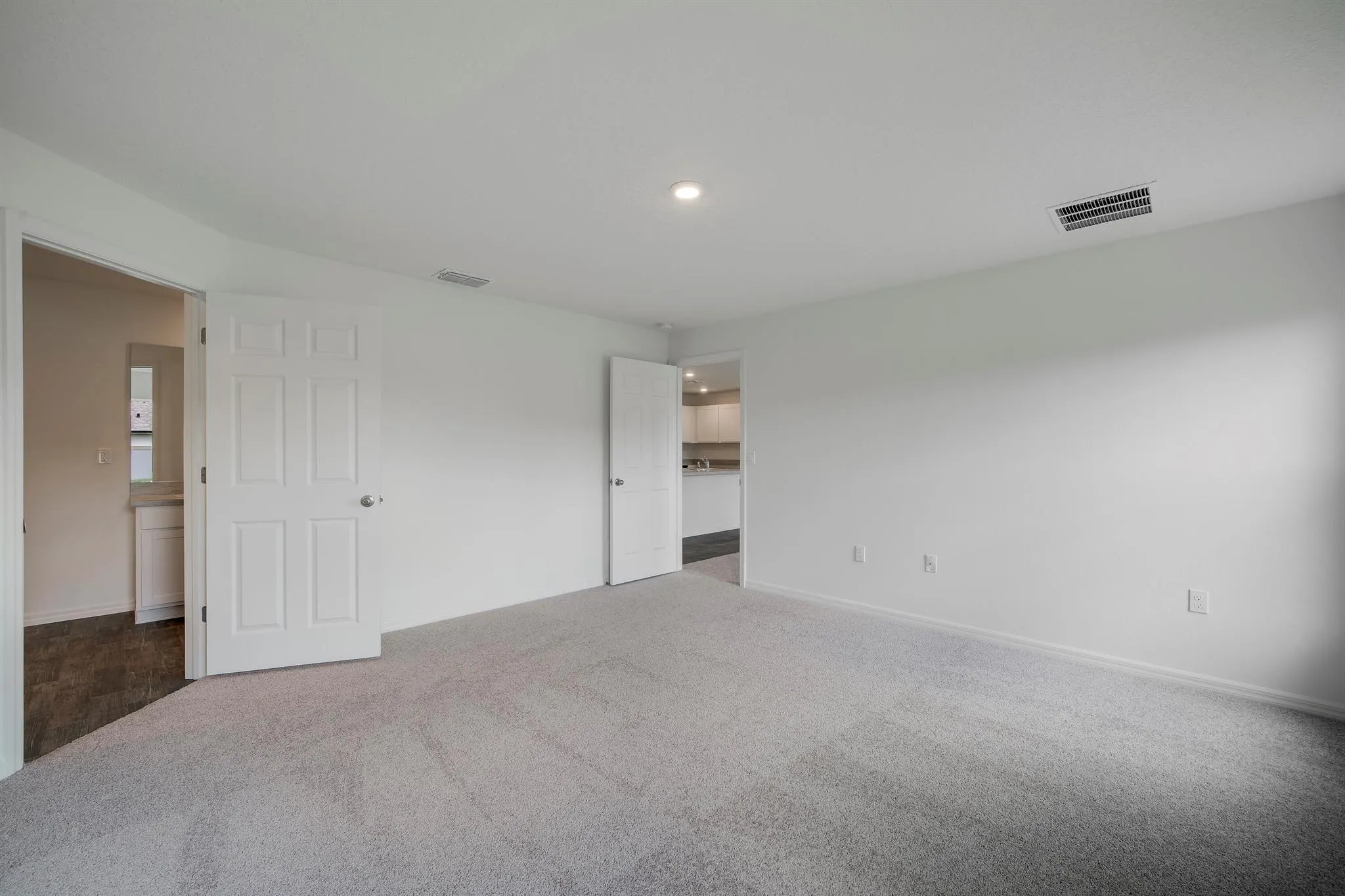 438 SW Meadow Terrace