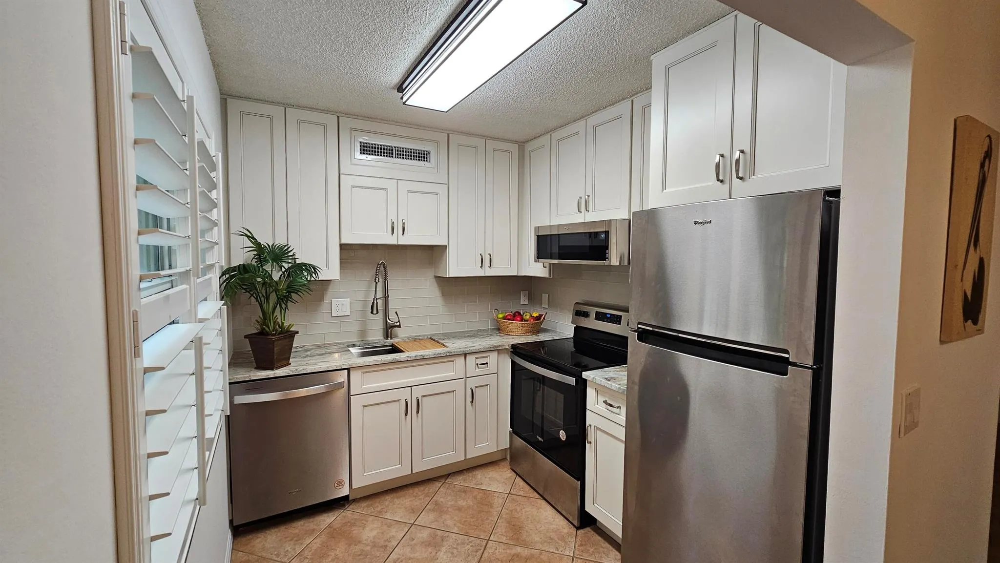 1441 Ocean Drive, #201