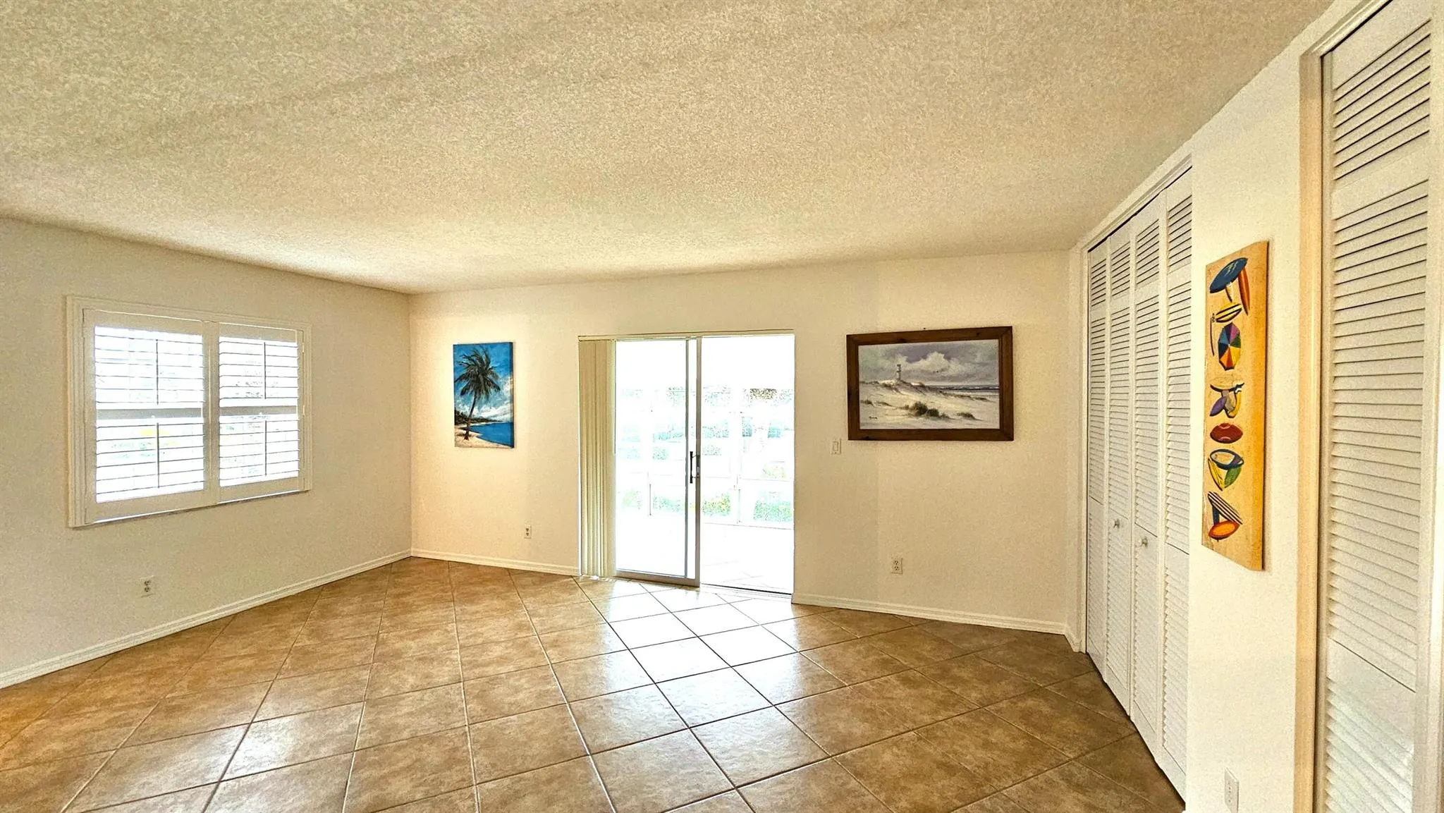 1441 Ocean Drive, #201