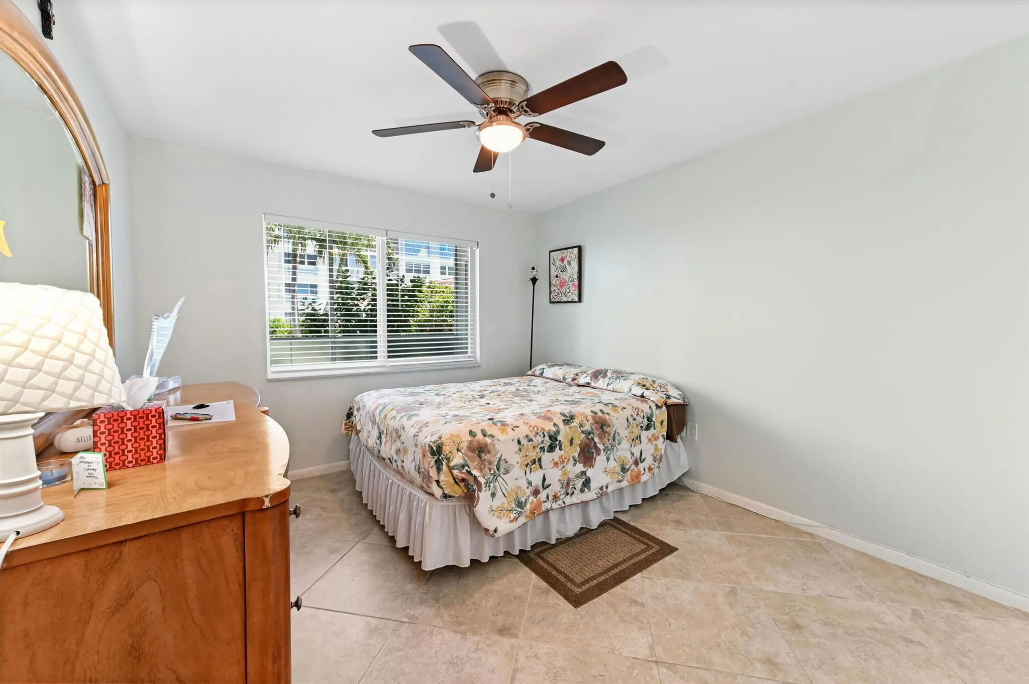1516 S Lakeside Drive, #110