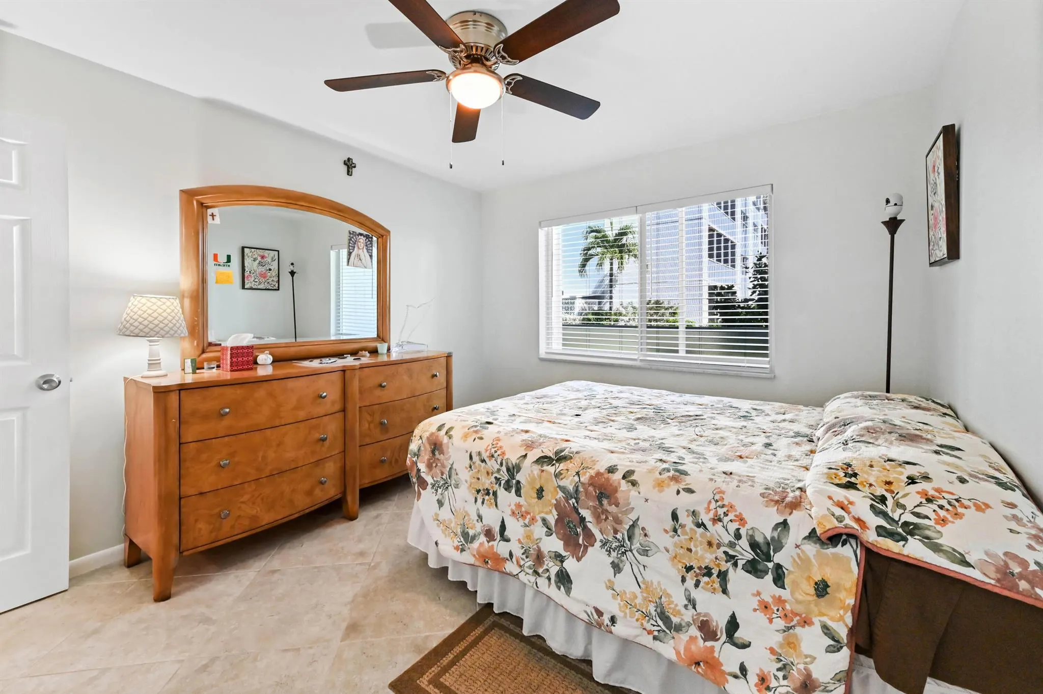 1516 S Lakeside Drive, #110