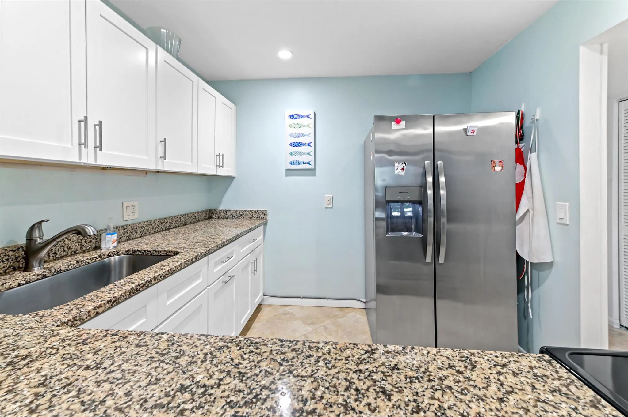 1516 S Lakeside Drive, #110