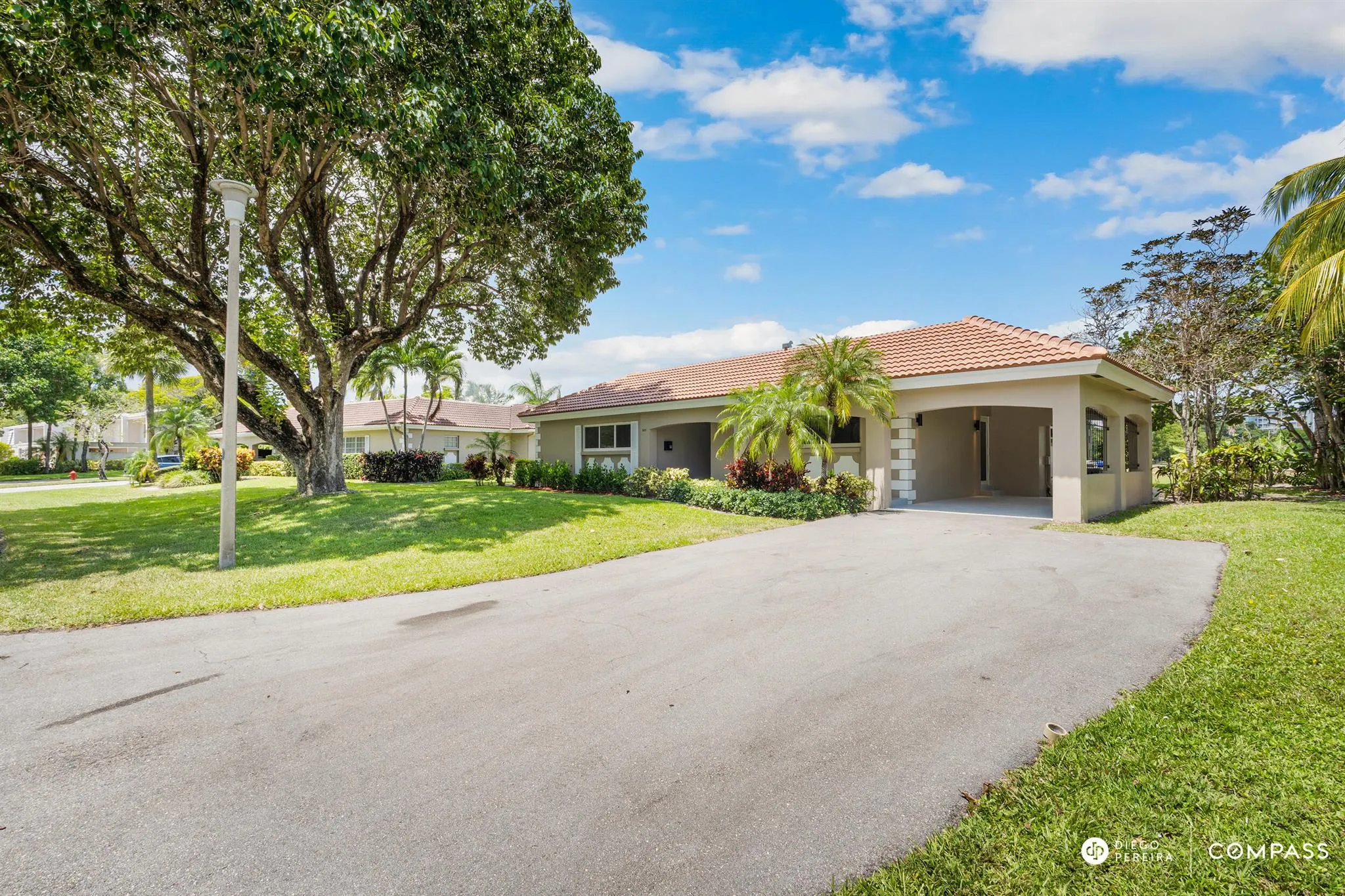 3011 N Palm Aire Drive