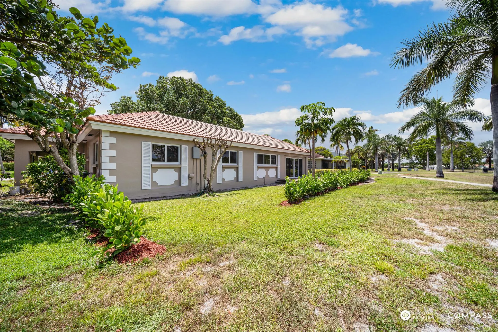 3011 N Palm Aire Drive