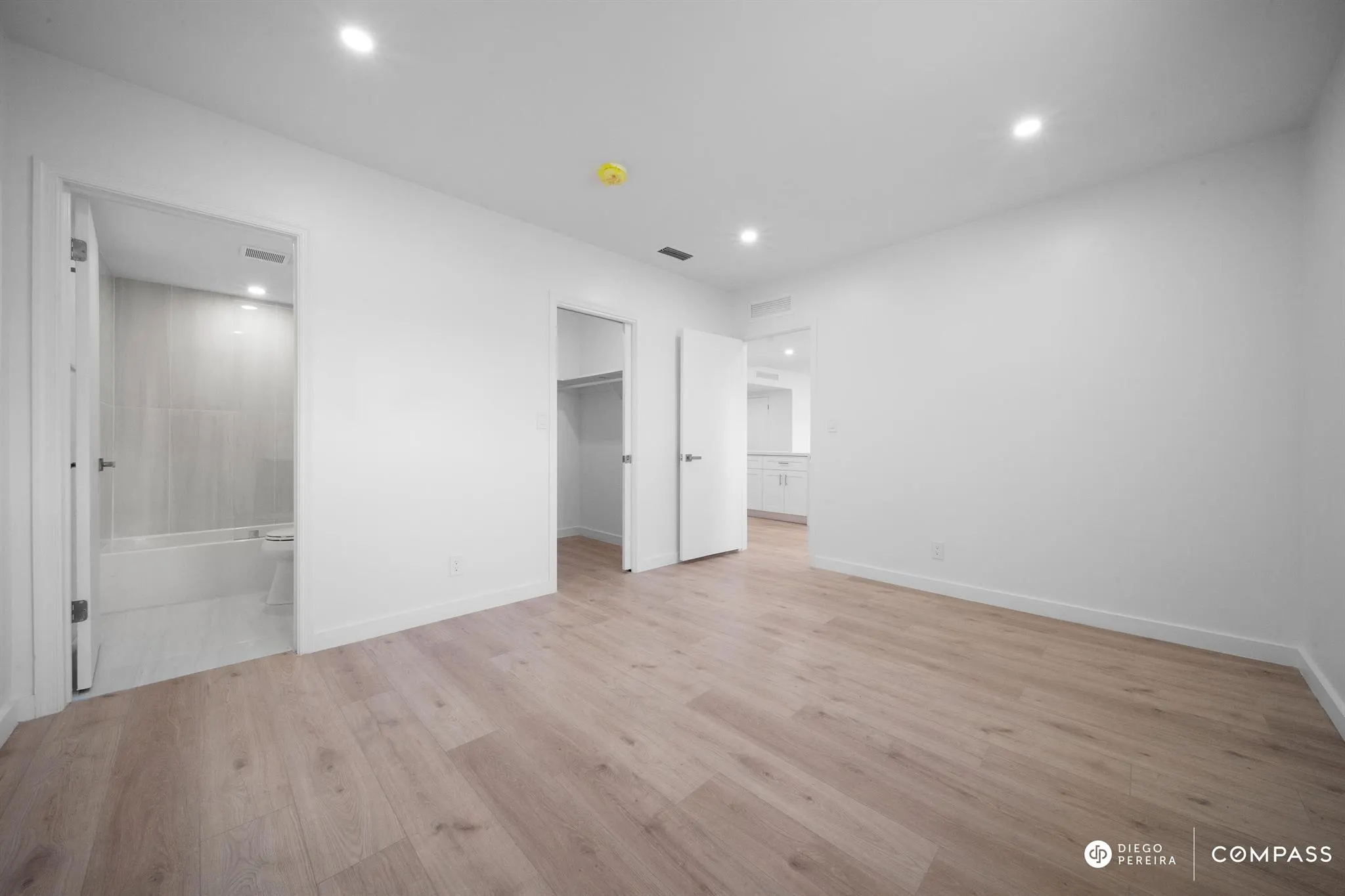 3011 N Palm Aire Drive