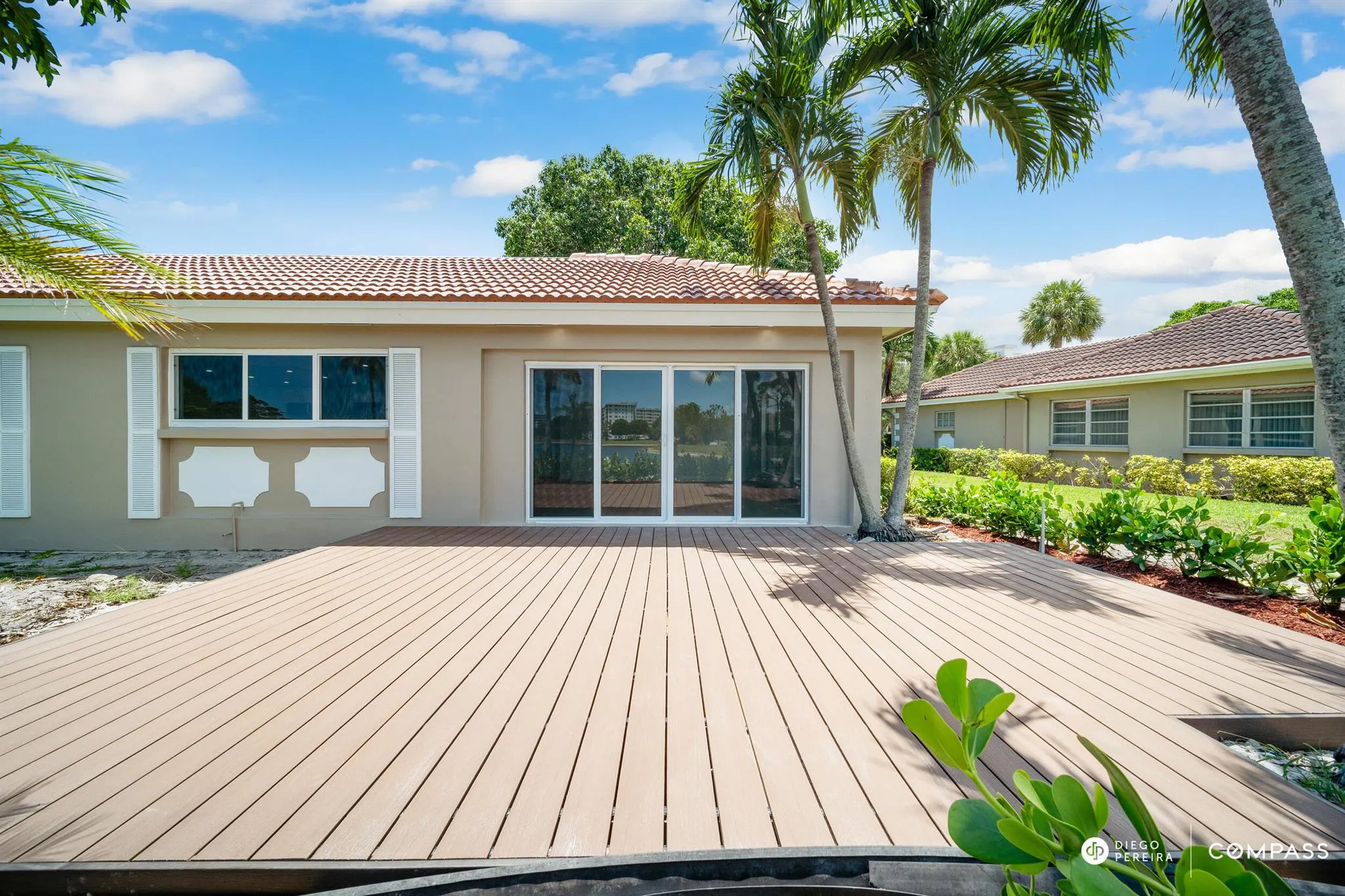 3011 N Palm Aire Drive