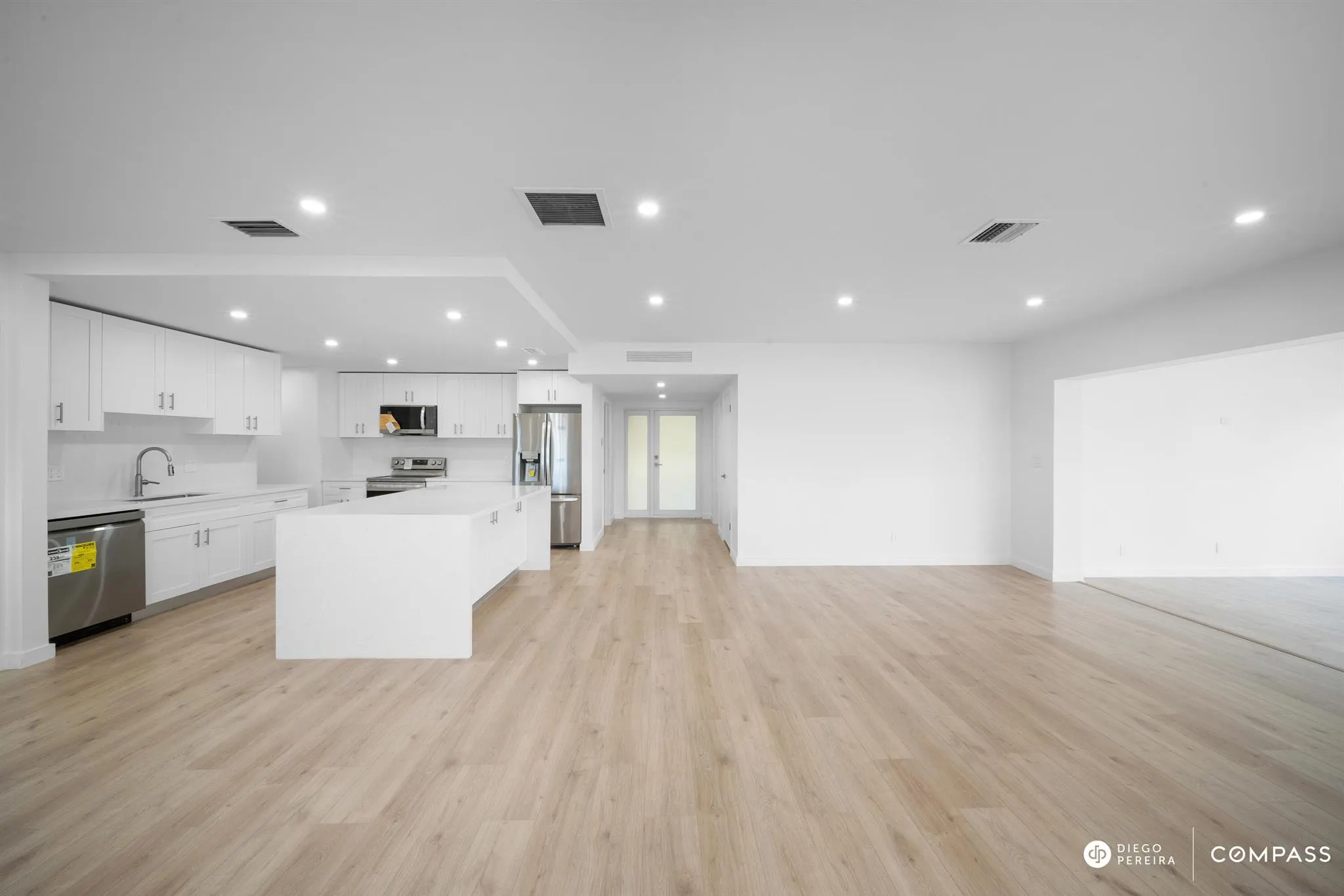 3011 N Palm Aire Drive