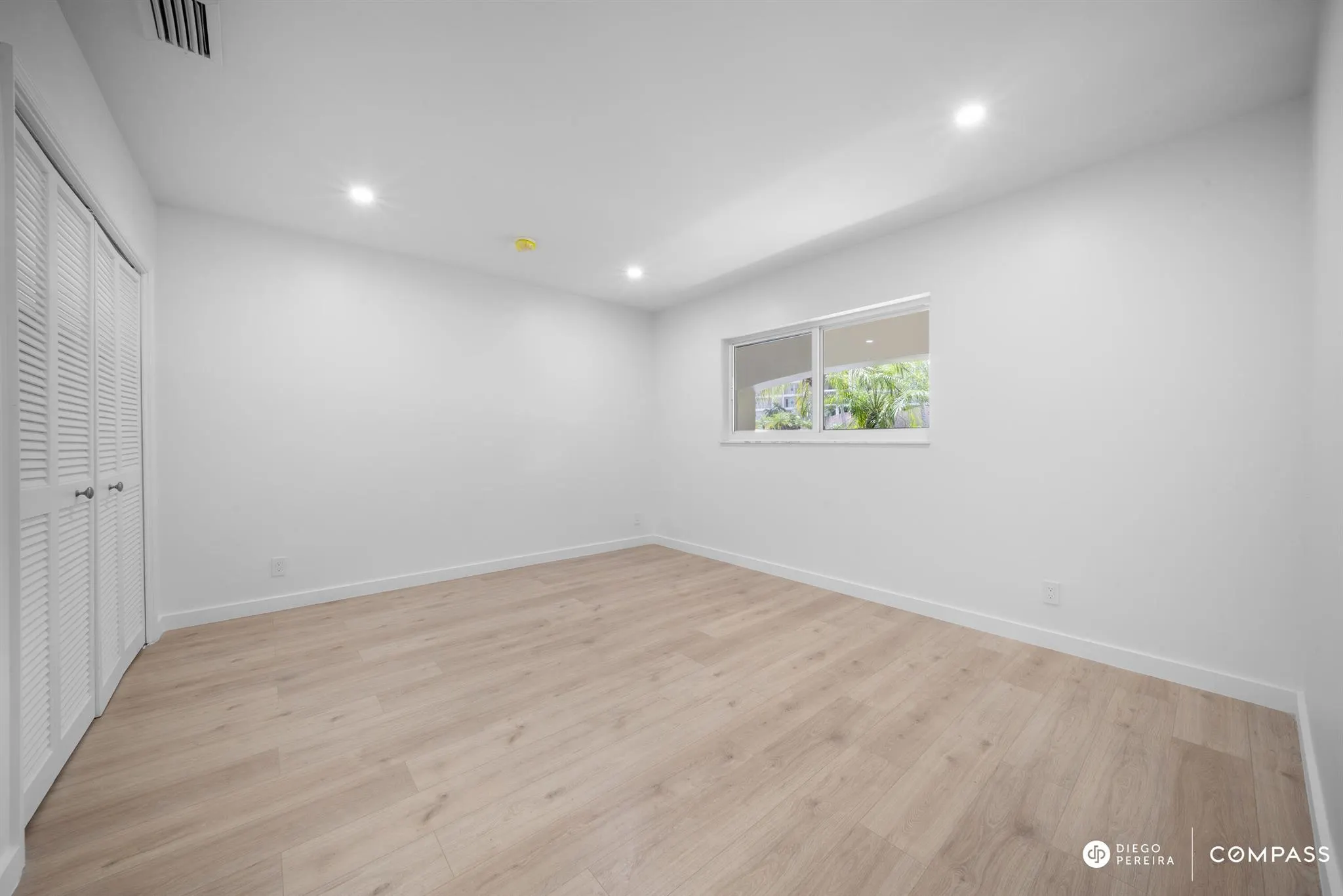 3011 N Palm Aire Drive