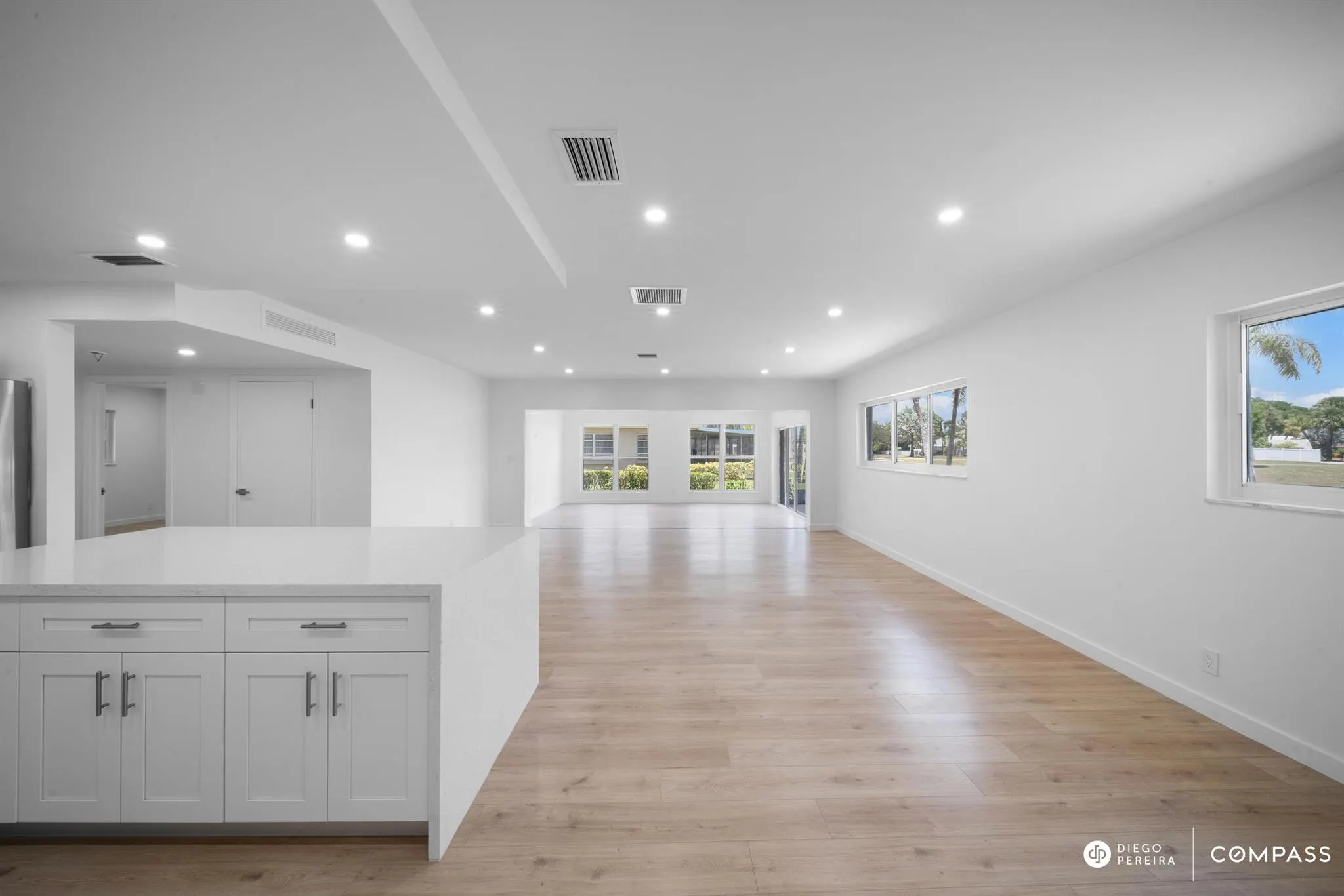 3011 N Palm Aire Drive