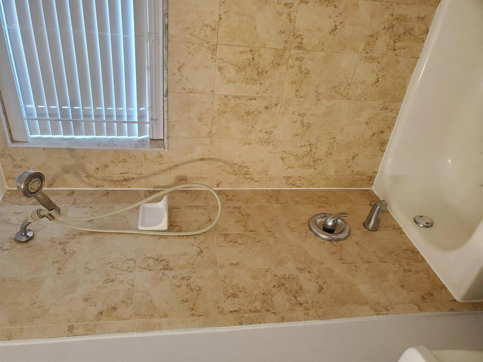 94 SE 3rd Avenue, #94-96