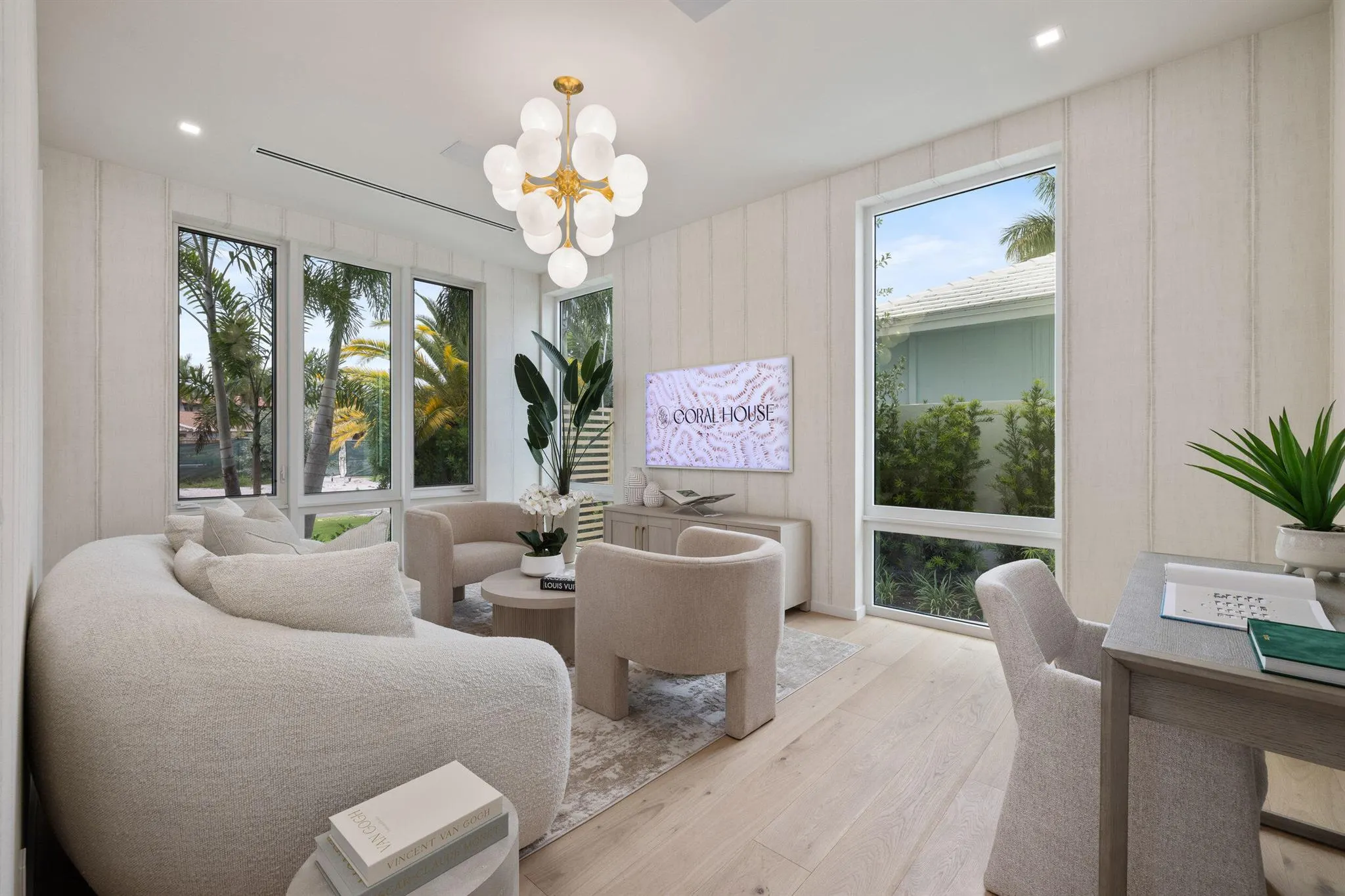 800 Bond Way