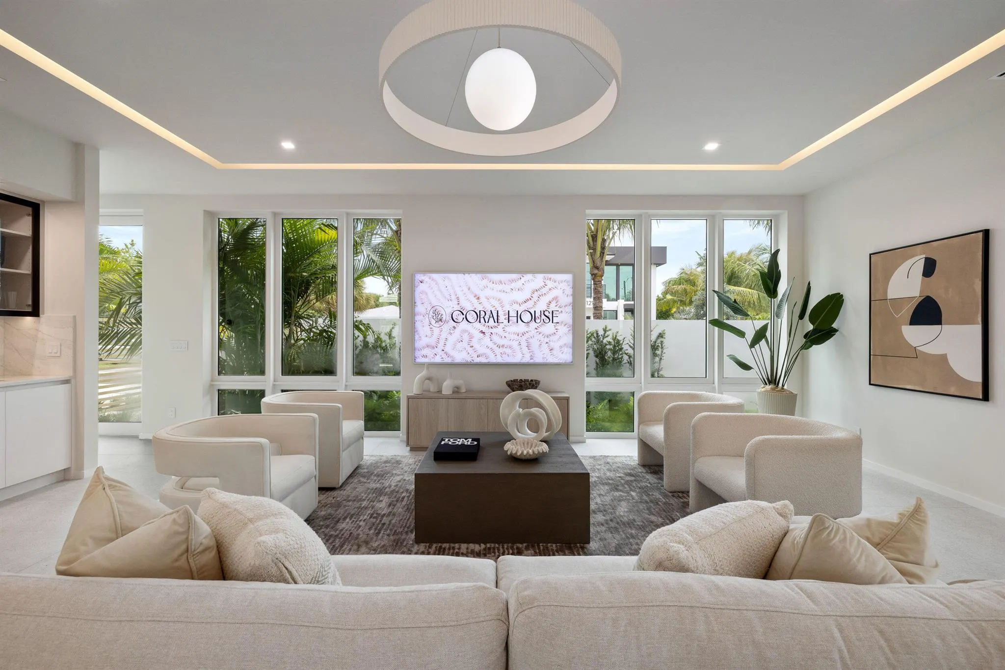 800 Bond Way