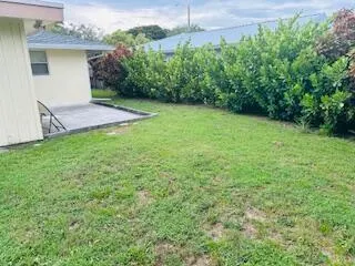9482 N Military Trail