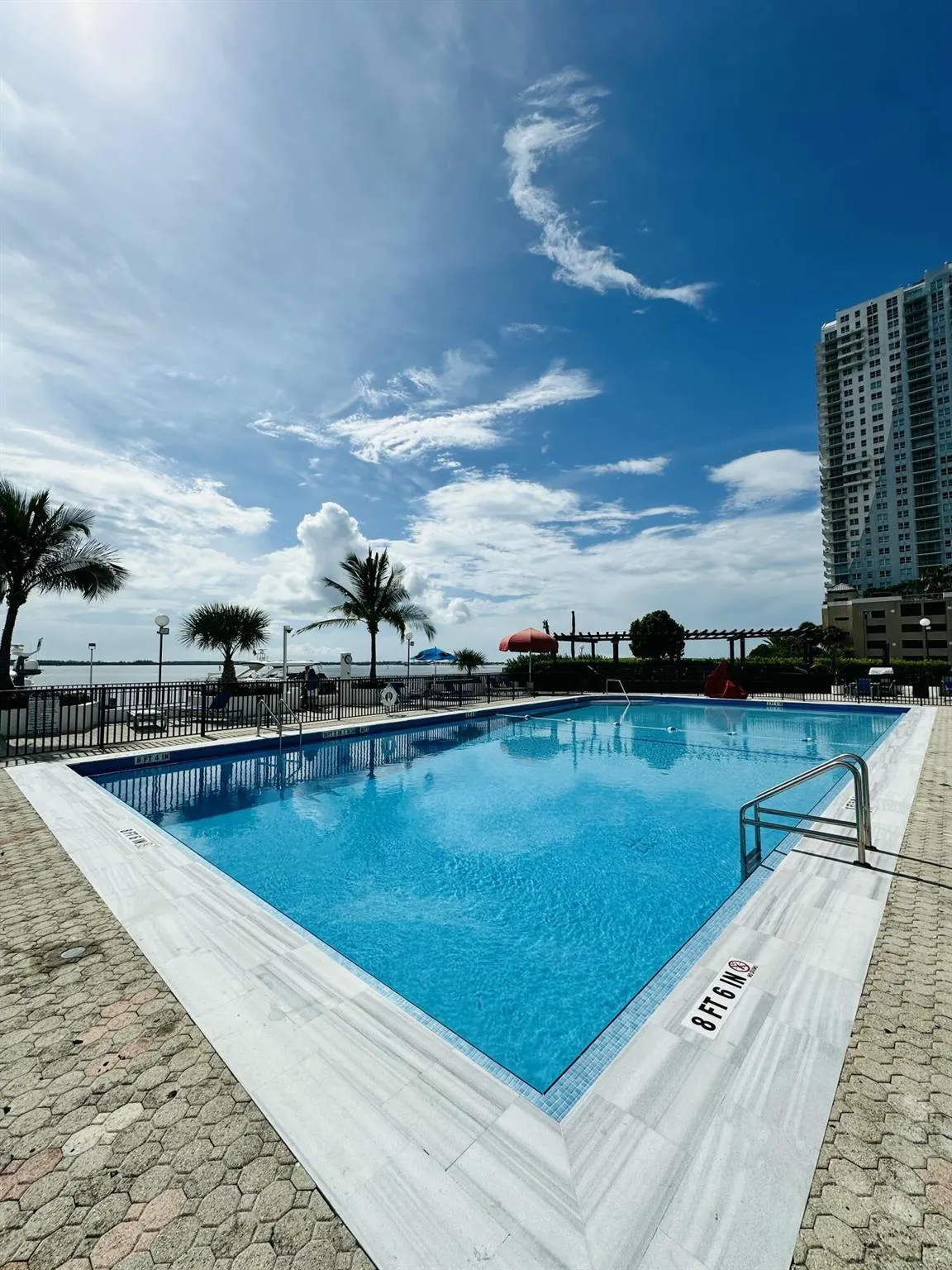 905 Brickell Bay Drive, #1223