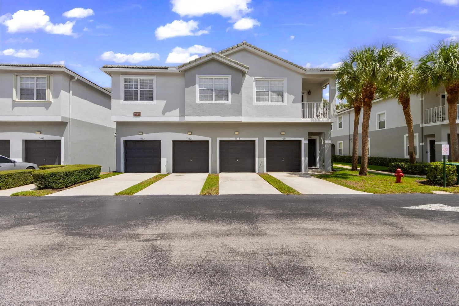 3043 Grandiflora Drive