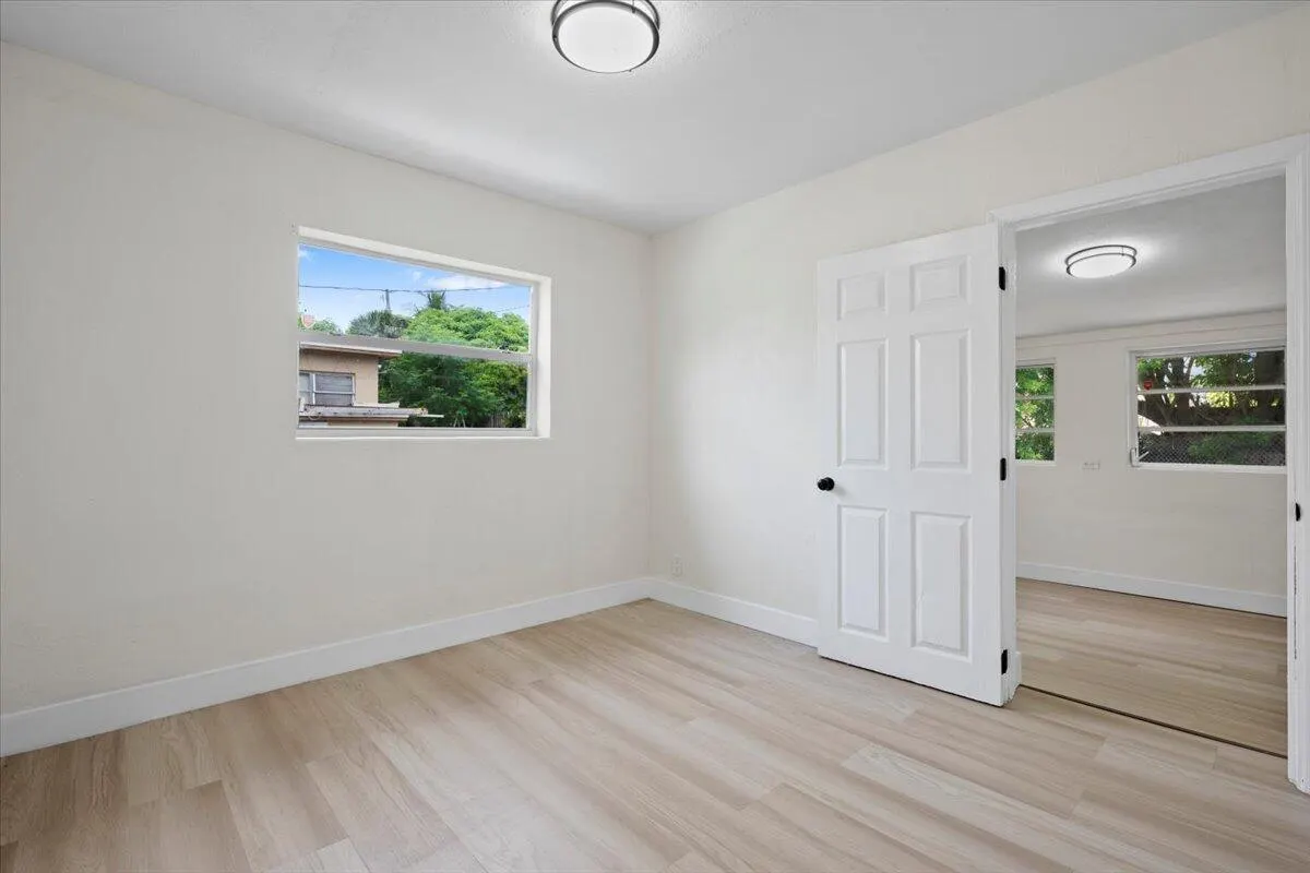 821 43rd Street