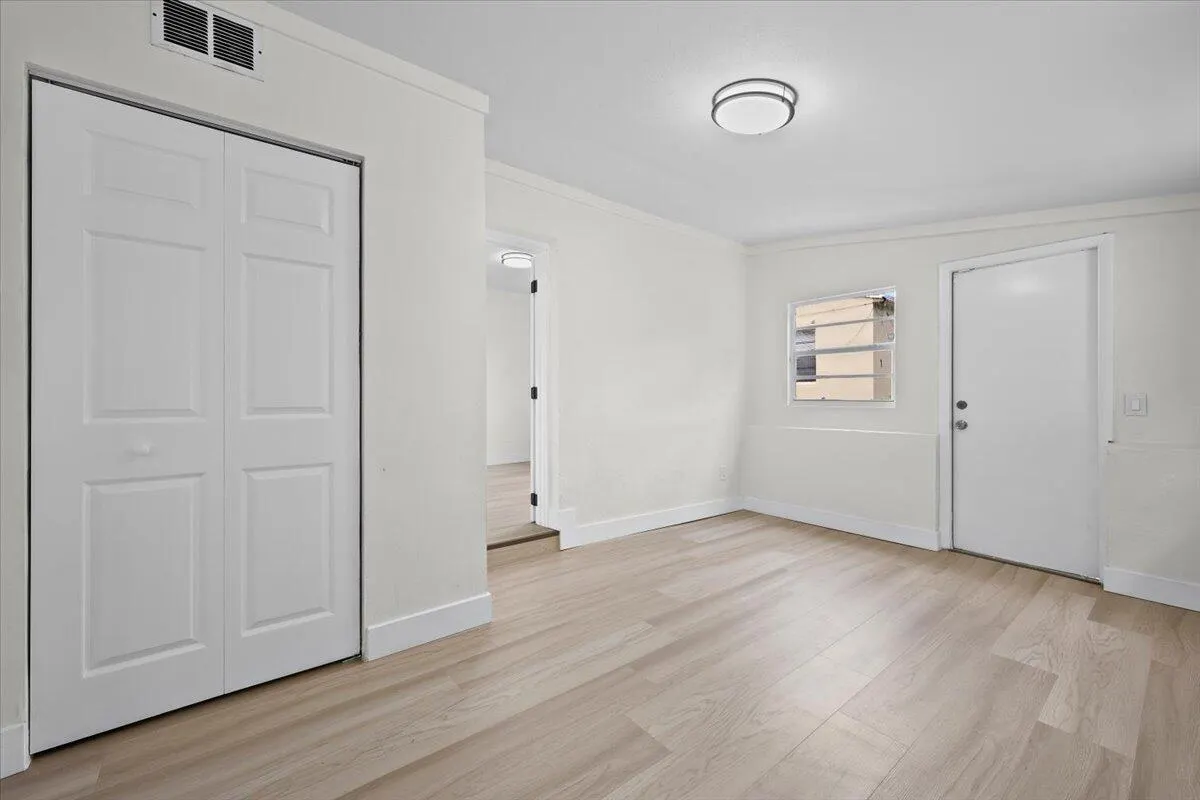 821 43rd Street