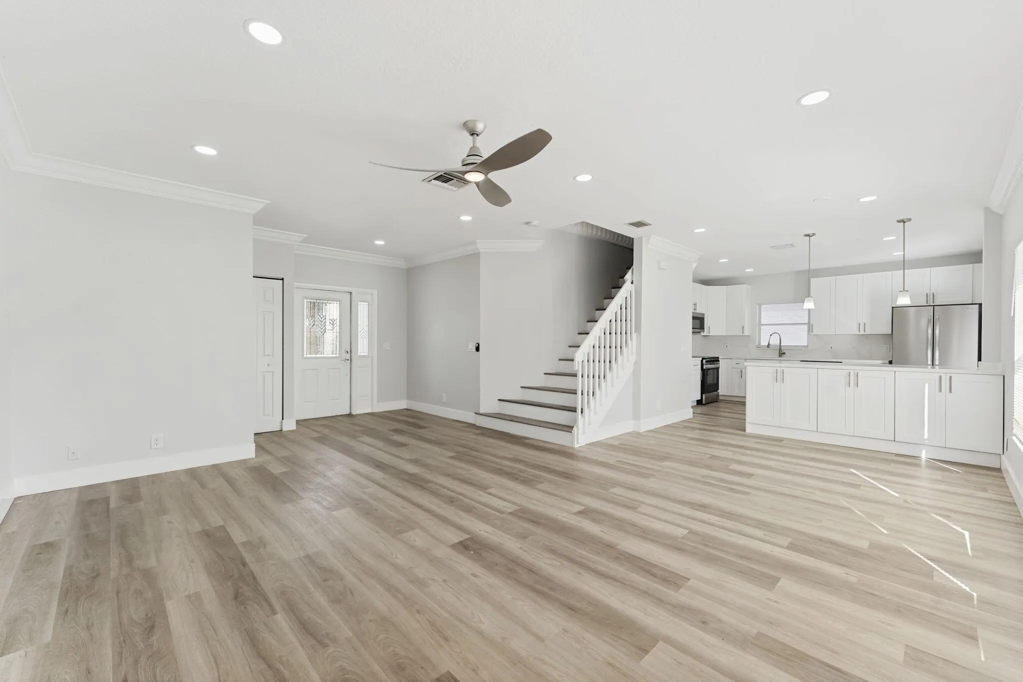 31 Swallow Drive