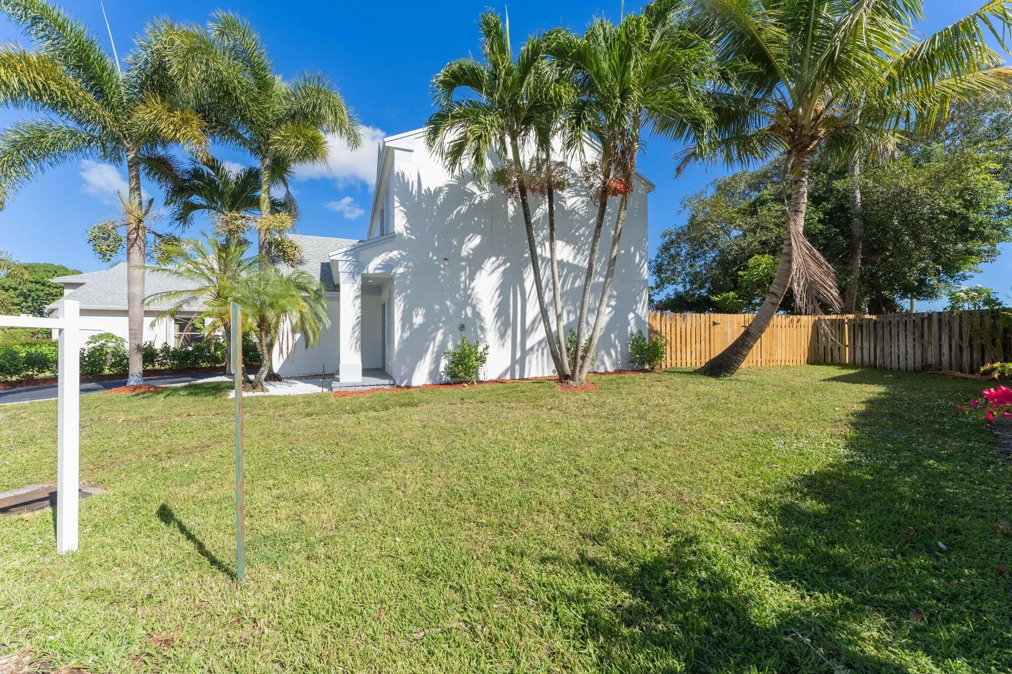 31 Swallow Drive