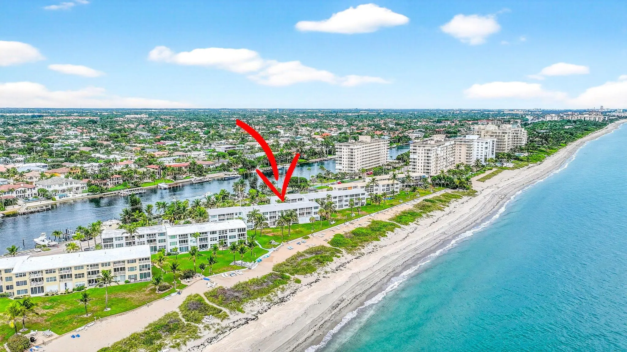 1043 Hillsboro Mile, #22c