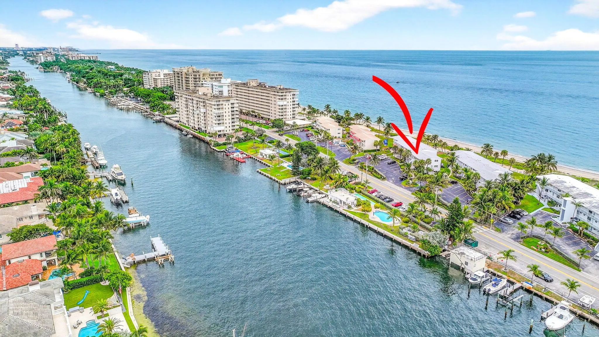 1043 Hillsboro Mile, #22c